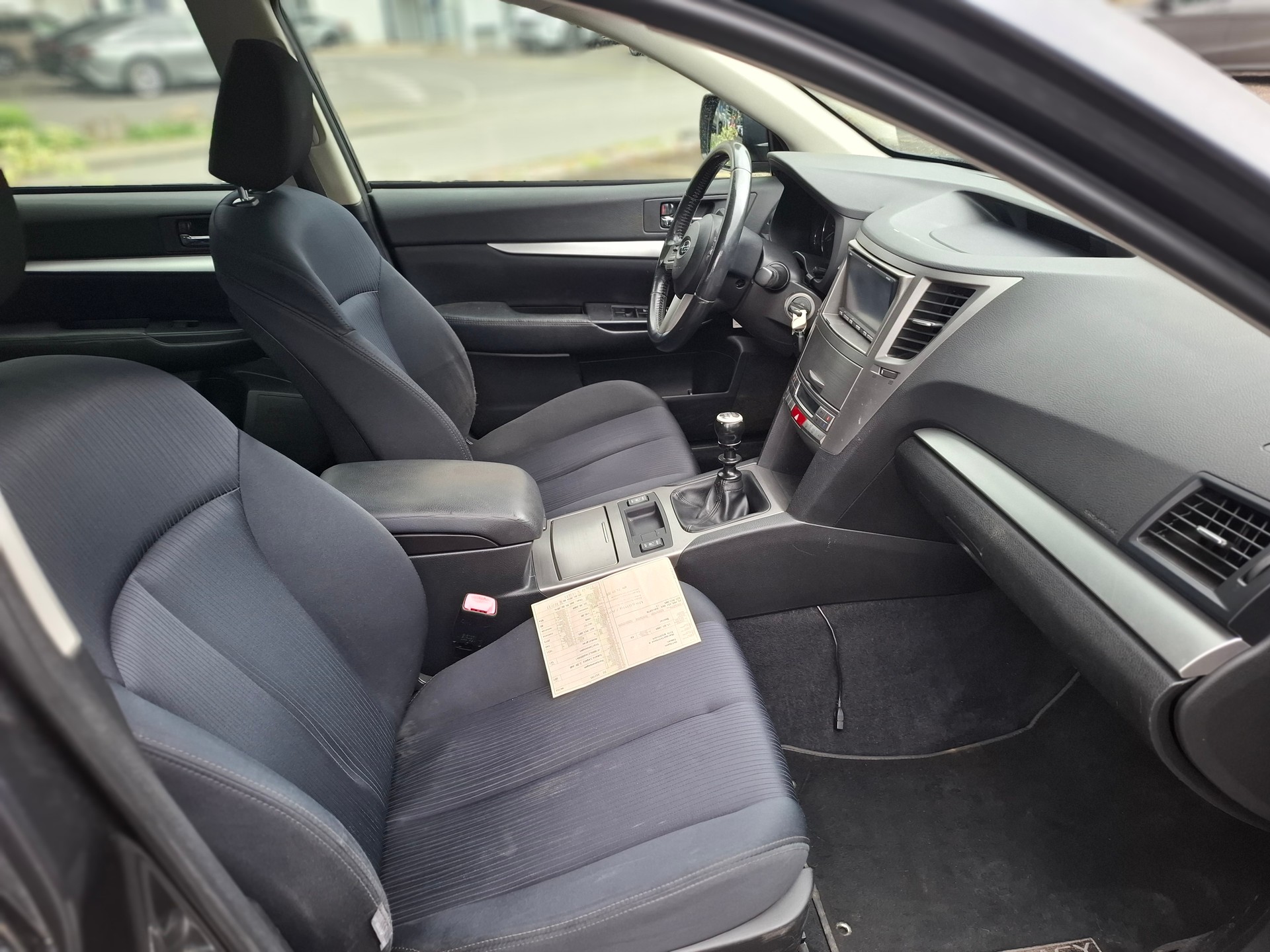 SUBARU Legacy 2.0D Swiss AWD-image-4
