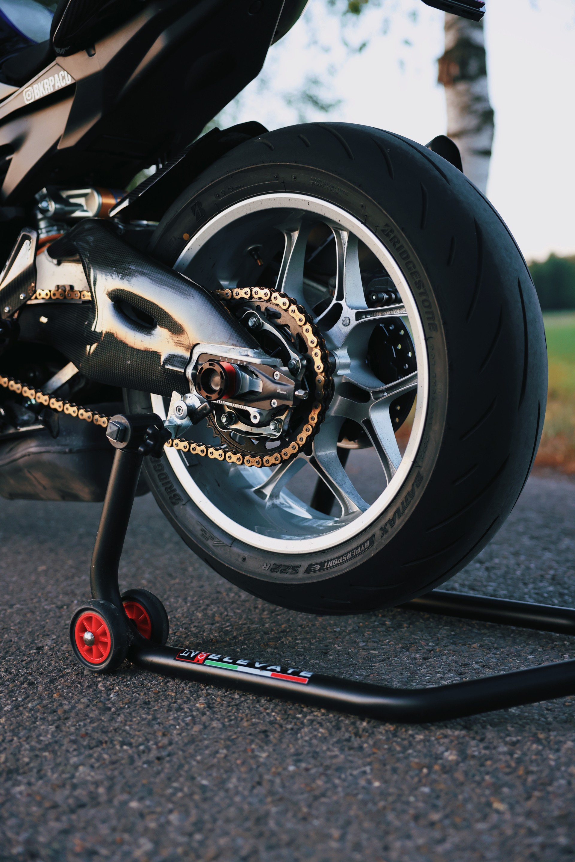 YAMAHA YZF-R1 M ABS-image-5