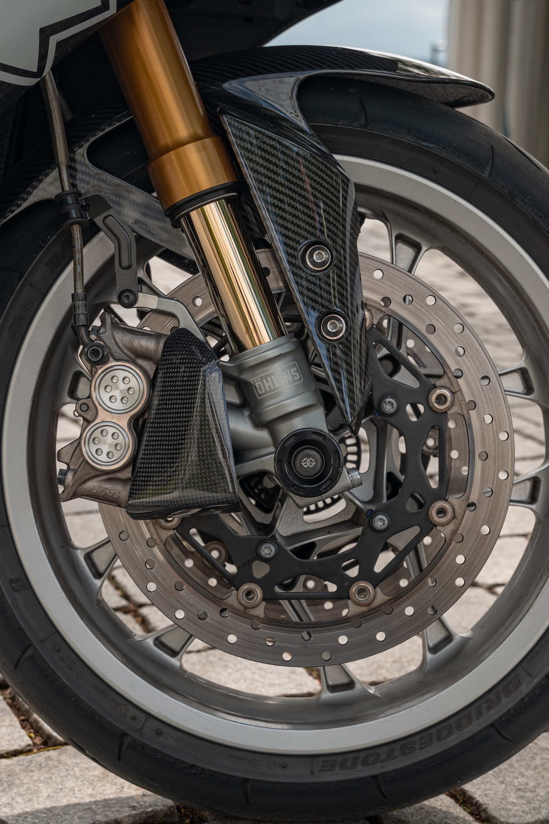 YAMAHA YZF-R1 M ABS-image-3