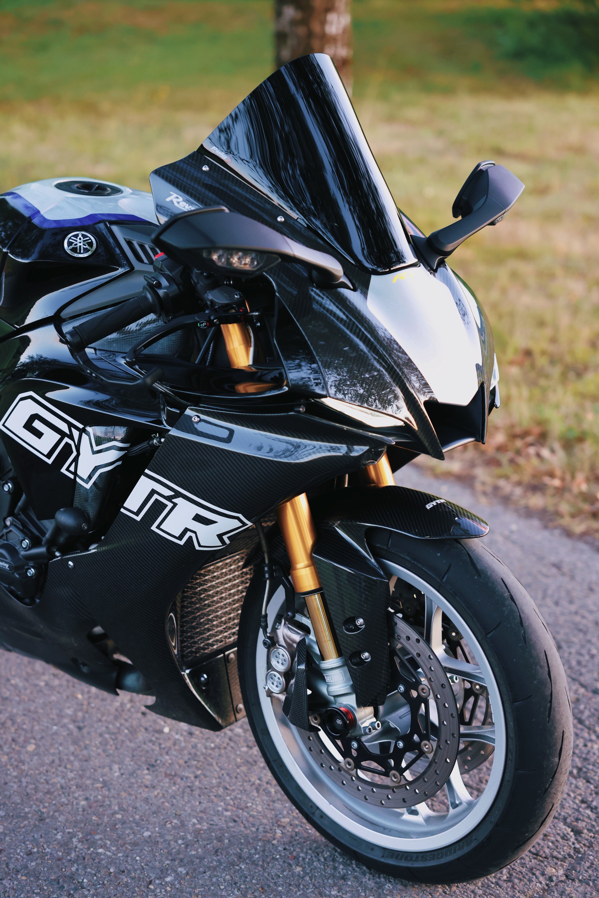 YAMAHA YZF-R1 M ABS-image-3