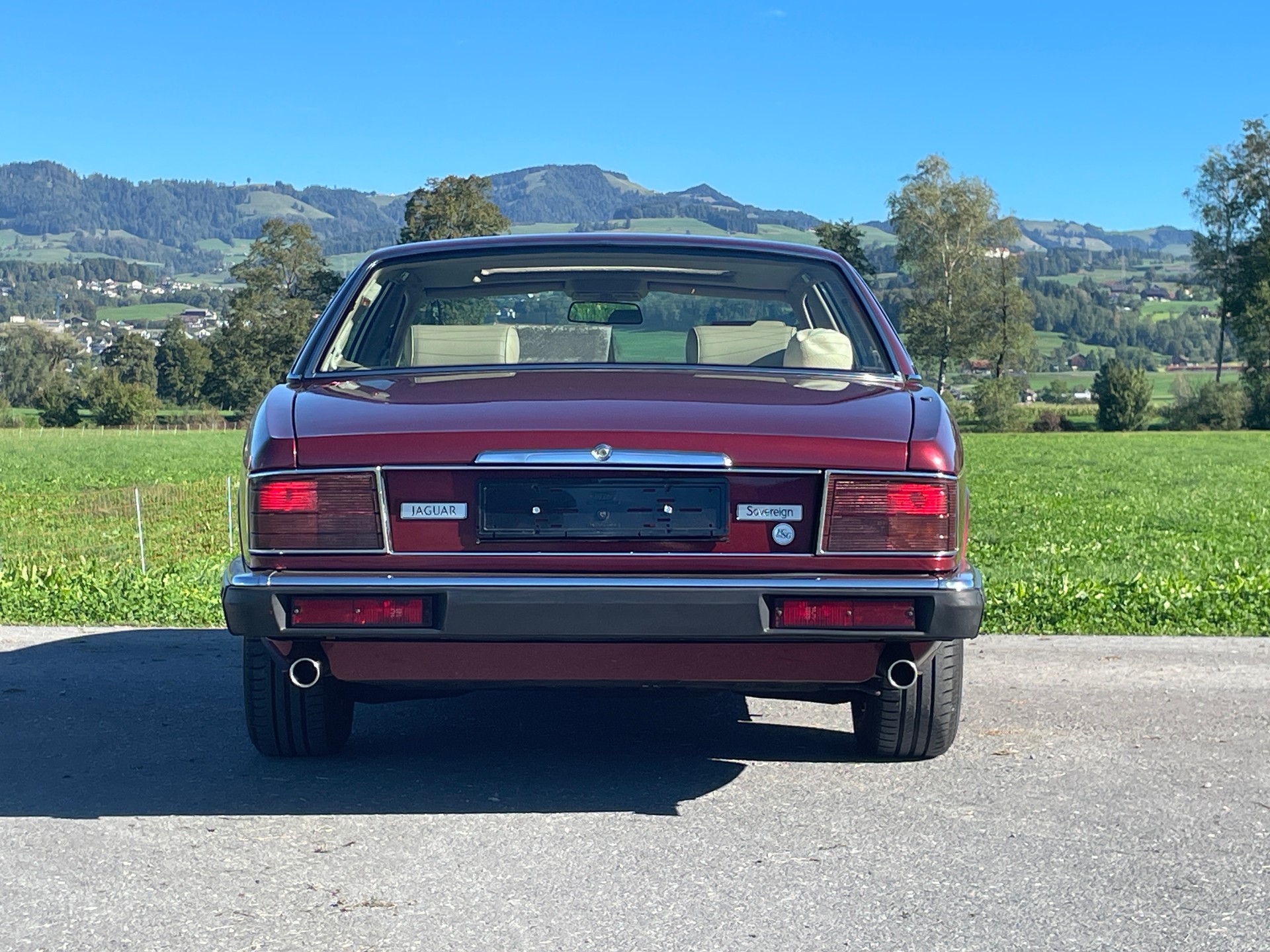 JAGUAR XJ6 4.0 Sovereign (XJ40)-image-6