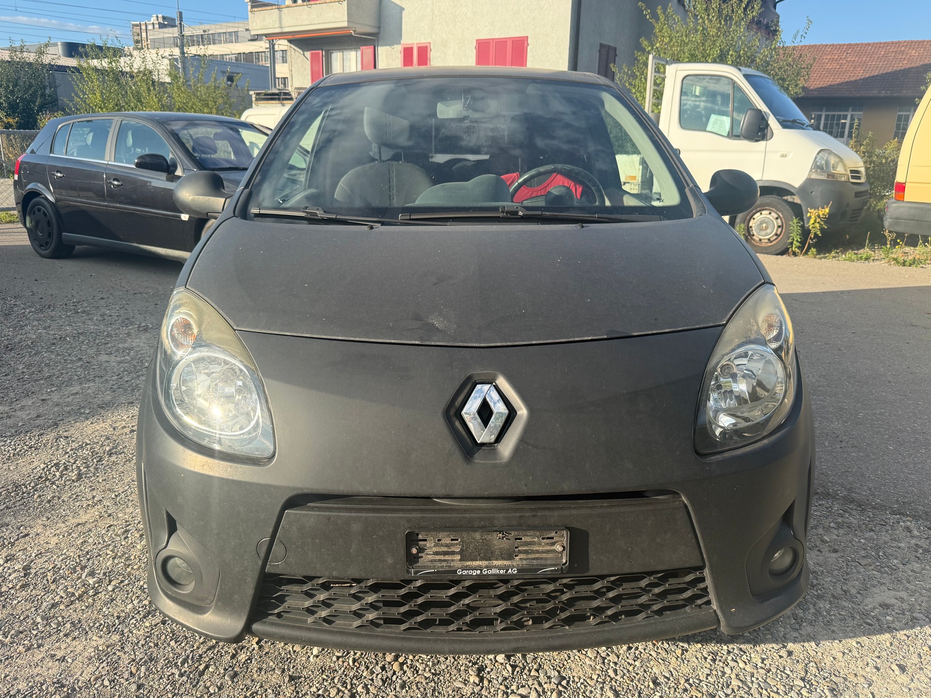 RENAULT Twingo 1.2 16V Initiale Quickshift