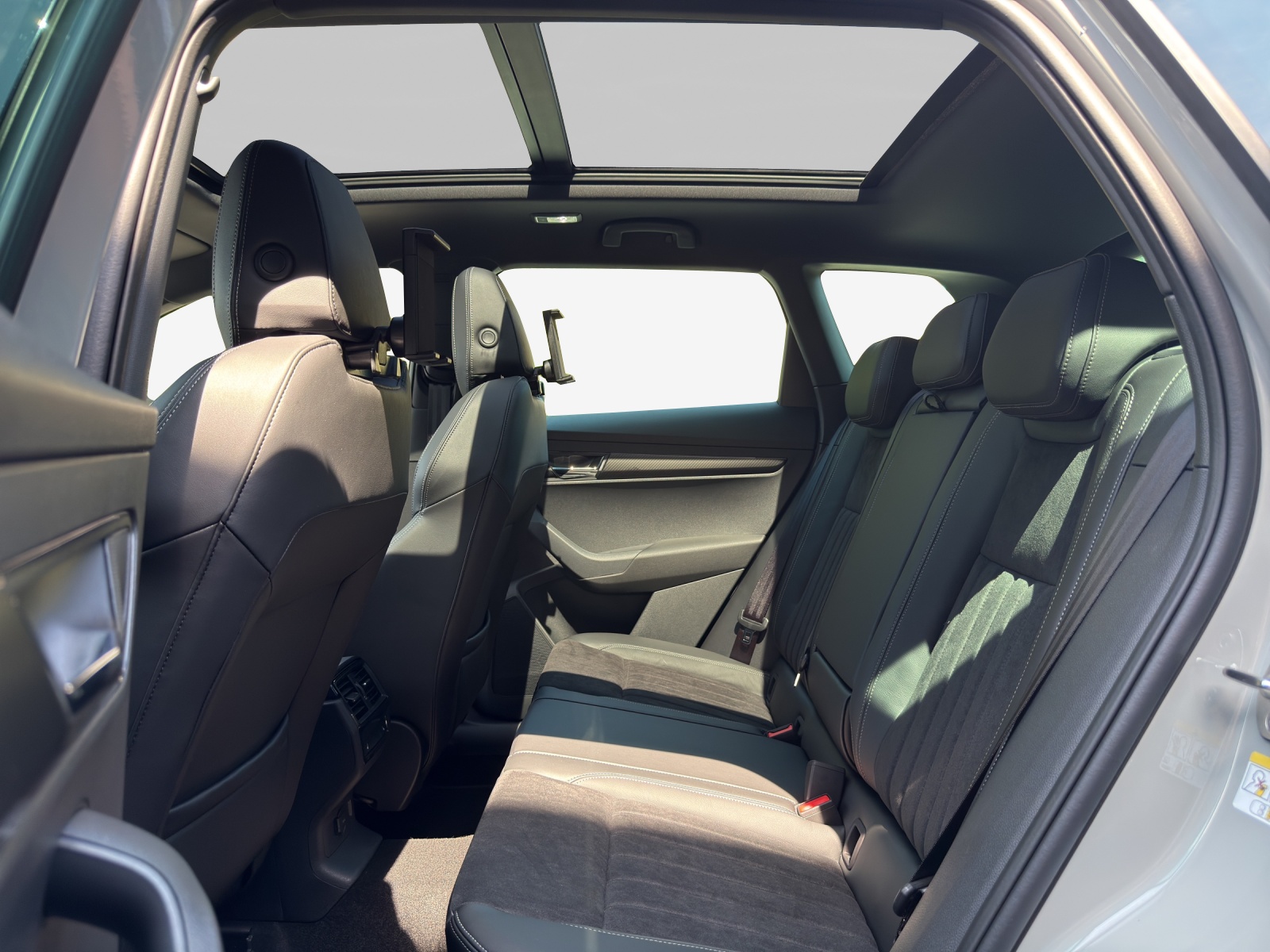 SKODA Karoq Sportline 1.5 TSI 150PS 7DSG-image-11