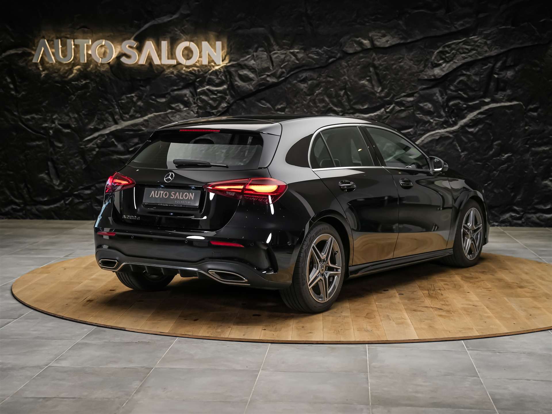 MERCEDES-BENZ A 200 AMG Line d 8G-DCT *Facelift*Werksgarantie*Multibeam LED-image-4