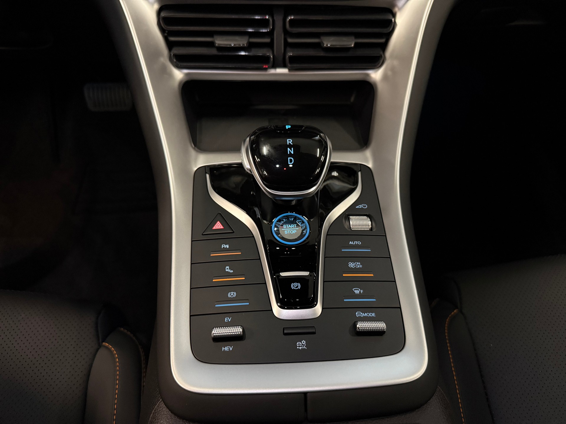 BYD Sealion 5 DM-i Design-image-23