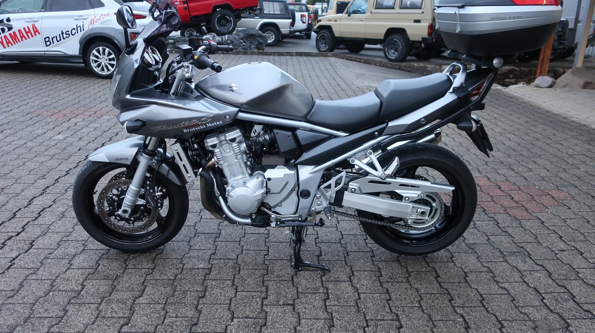 SUZUKI GSF 1250 S Bandit ABS-image-5