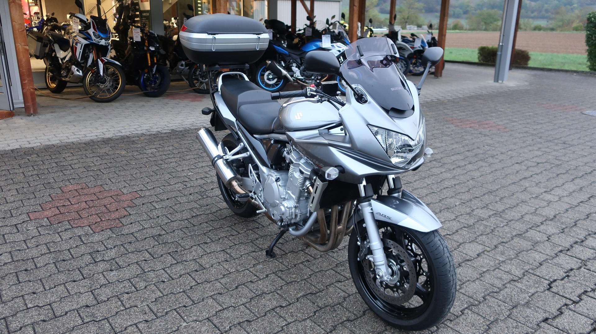 SUZUKI GSF 1250 S Bandit ABS-image-2