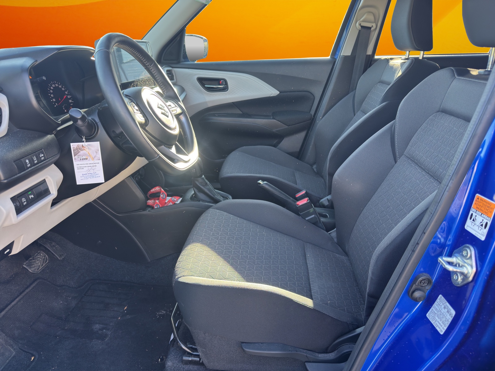 SUZUKI Swift 1.2 Compact+ Hybrid CVT-image-9