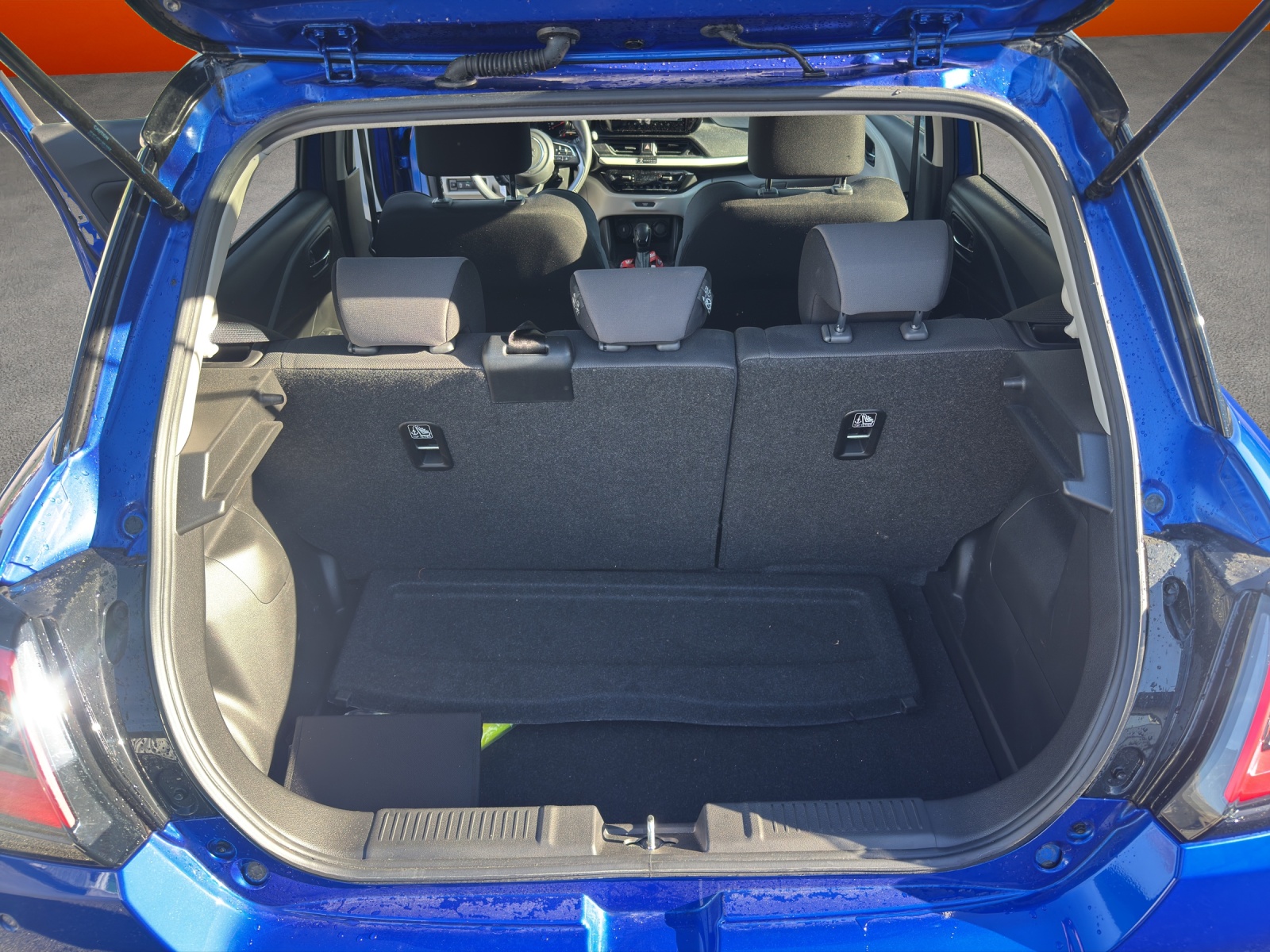 SUZUKI Swift 1.2 Compact+ Hybrid CVT-image-12