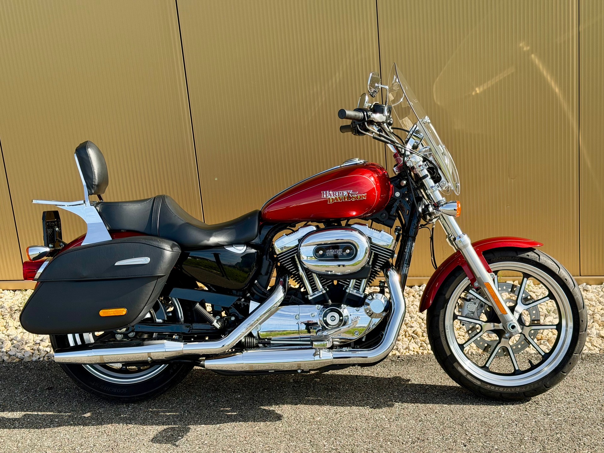 HARLEY-DAVIDSON XL 1200 T Super Low ABS-image-3