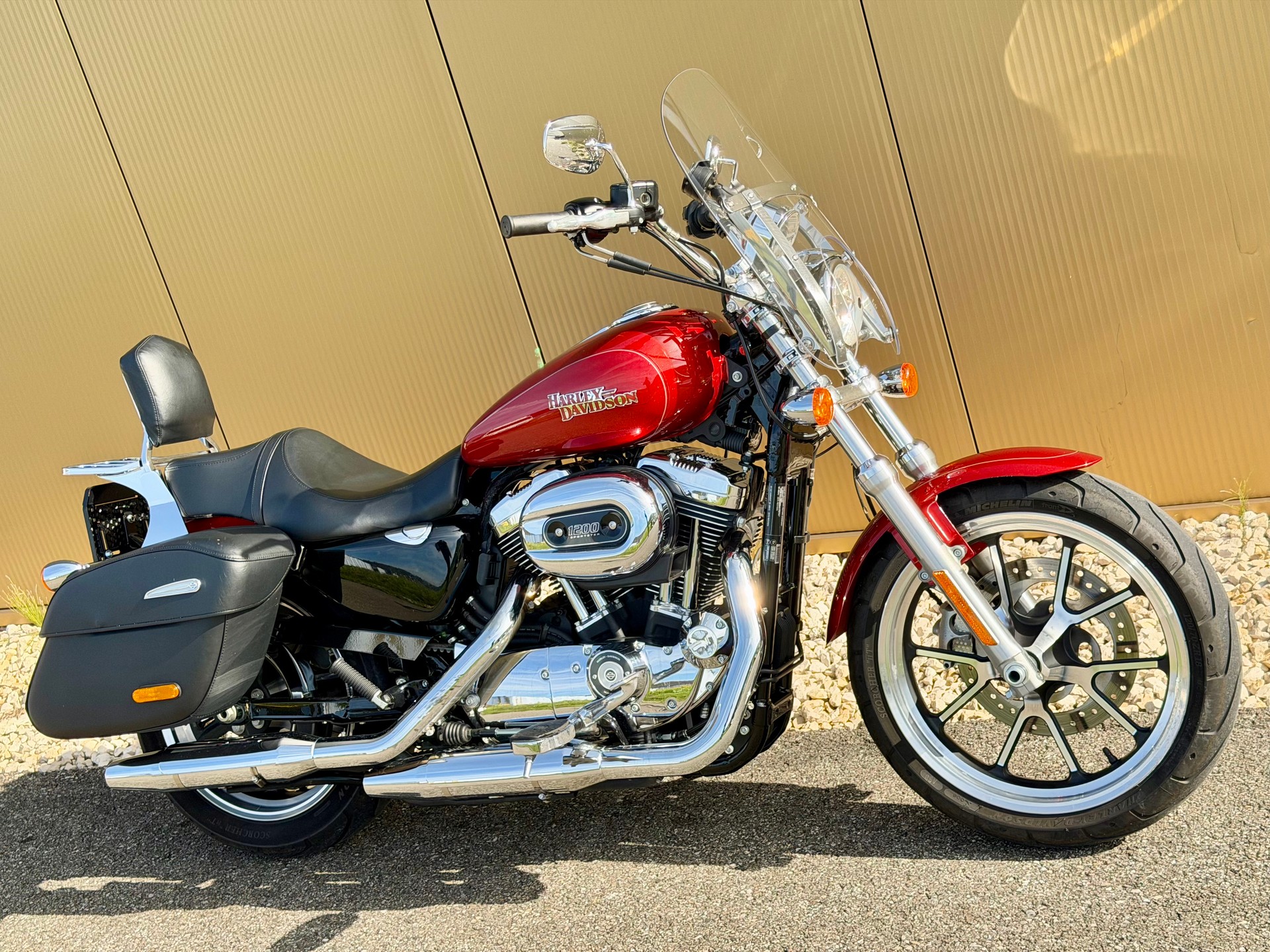 HARLEY-DAVIDSON XL 1200 T Super Low ABS-image-2