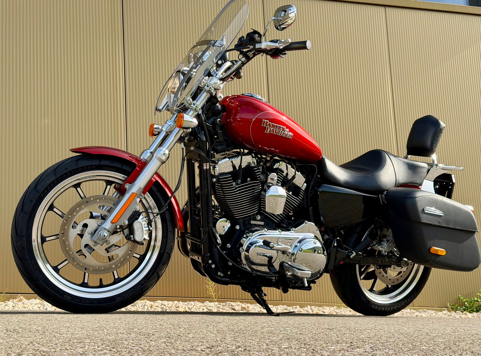 HARLEY-DAVIDSON XL 1200 T Super Low ABS-image-9