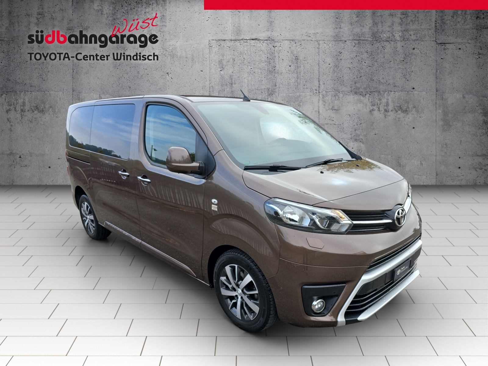 TOYOTA Proace Verso 2.0 D-4D Shuttle L1 Automatic-image-2