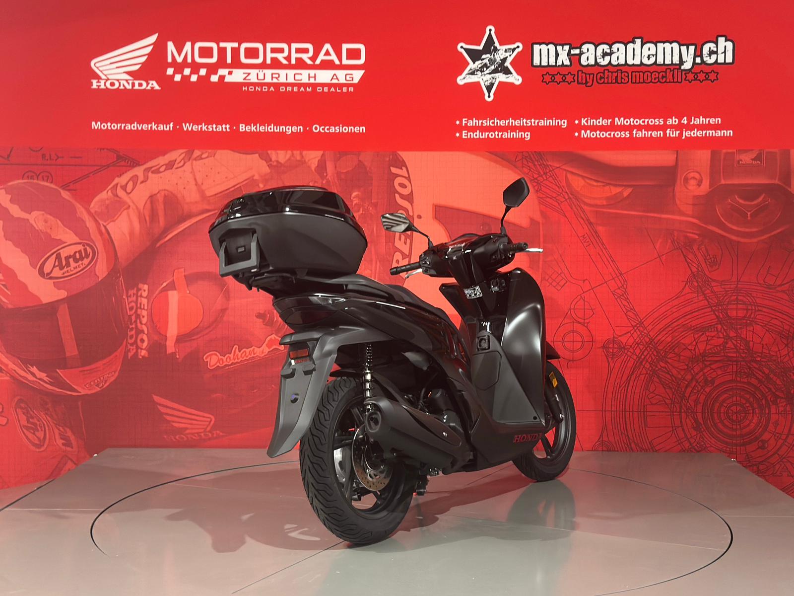 HONDA SH 125 + * Coal Black Metal*-image-4