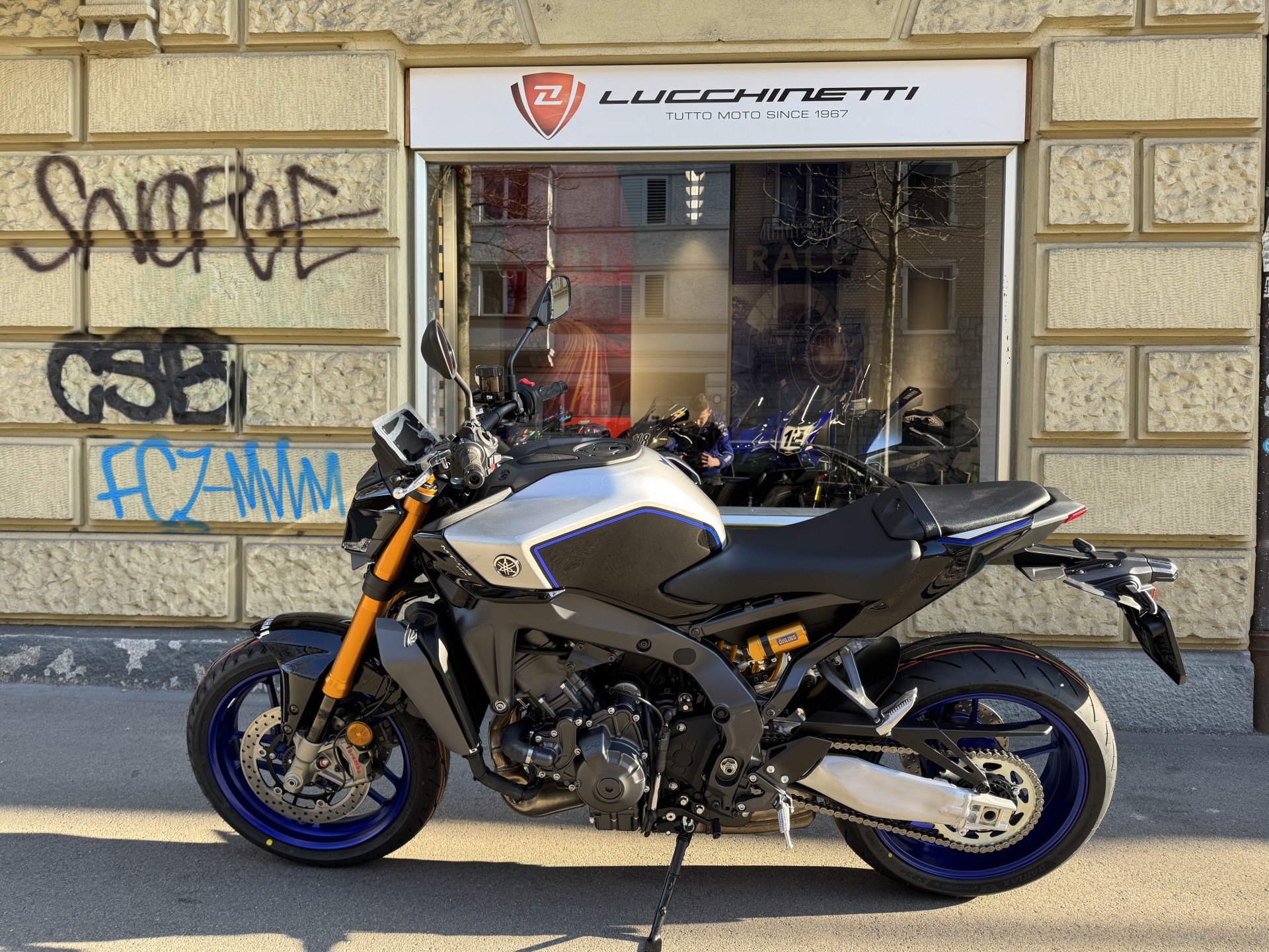 YAMAHA MT-09 SP-image-1