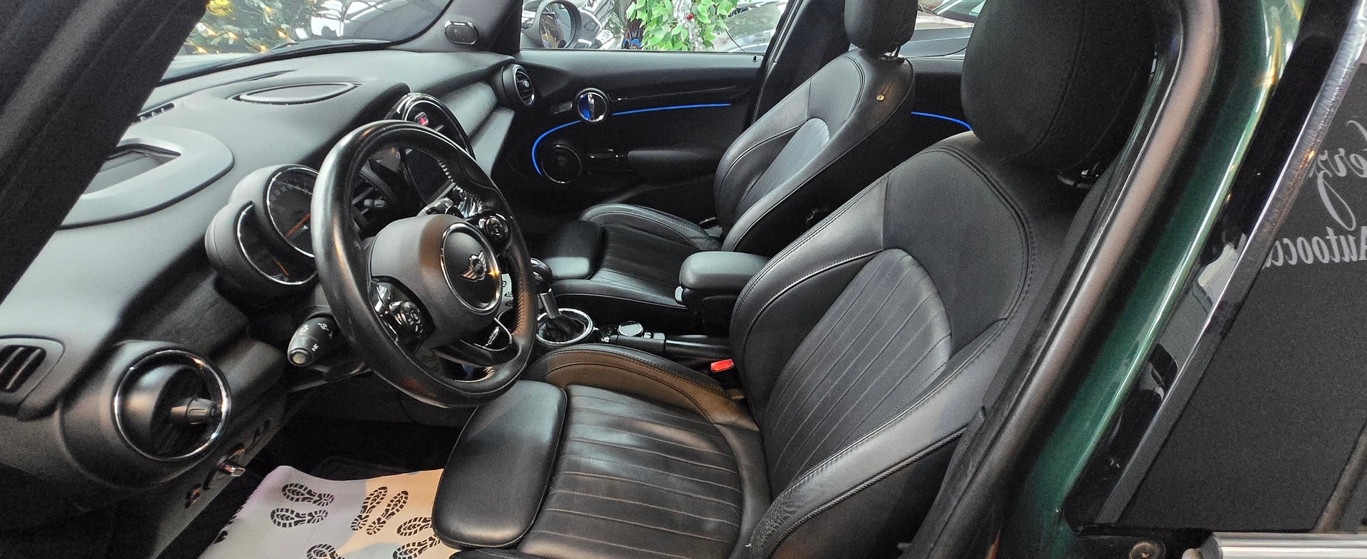 MINI Cooper S Steptronic-image-9