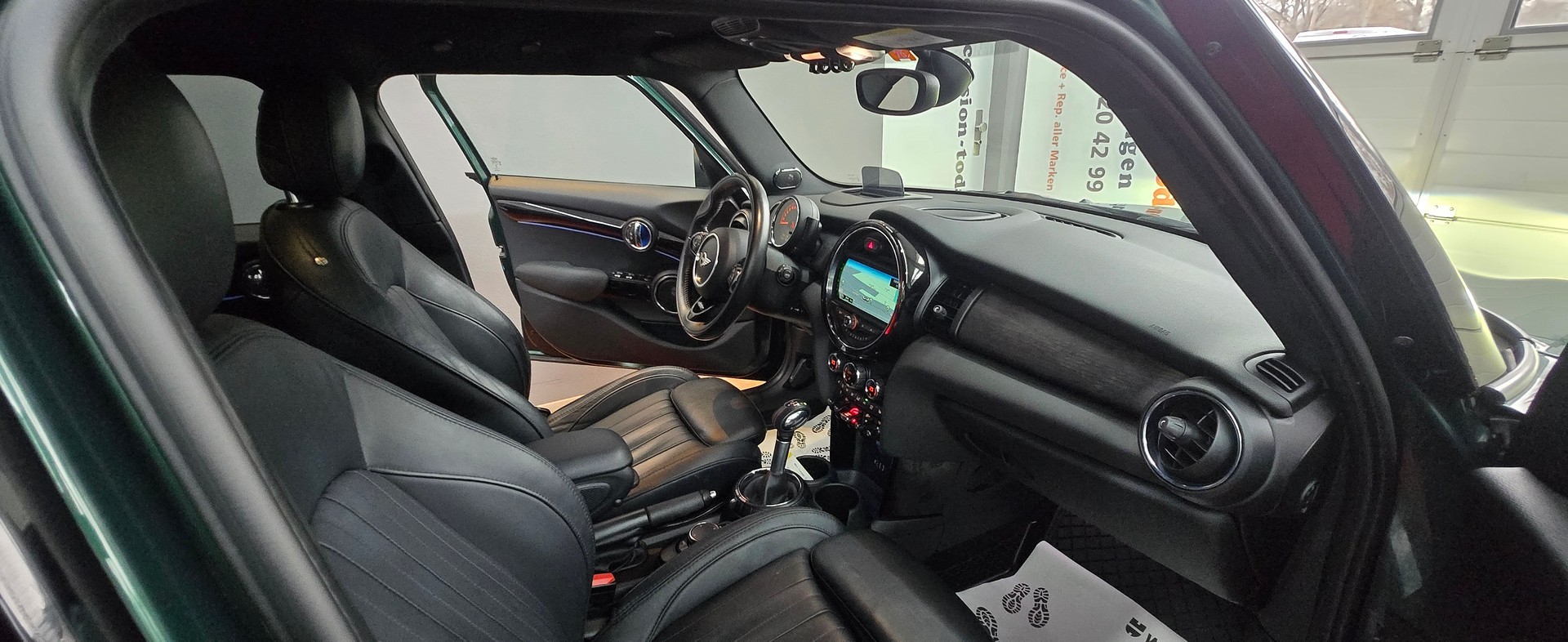 MINI Cooper S Steptronic-image-24