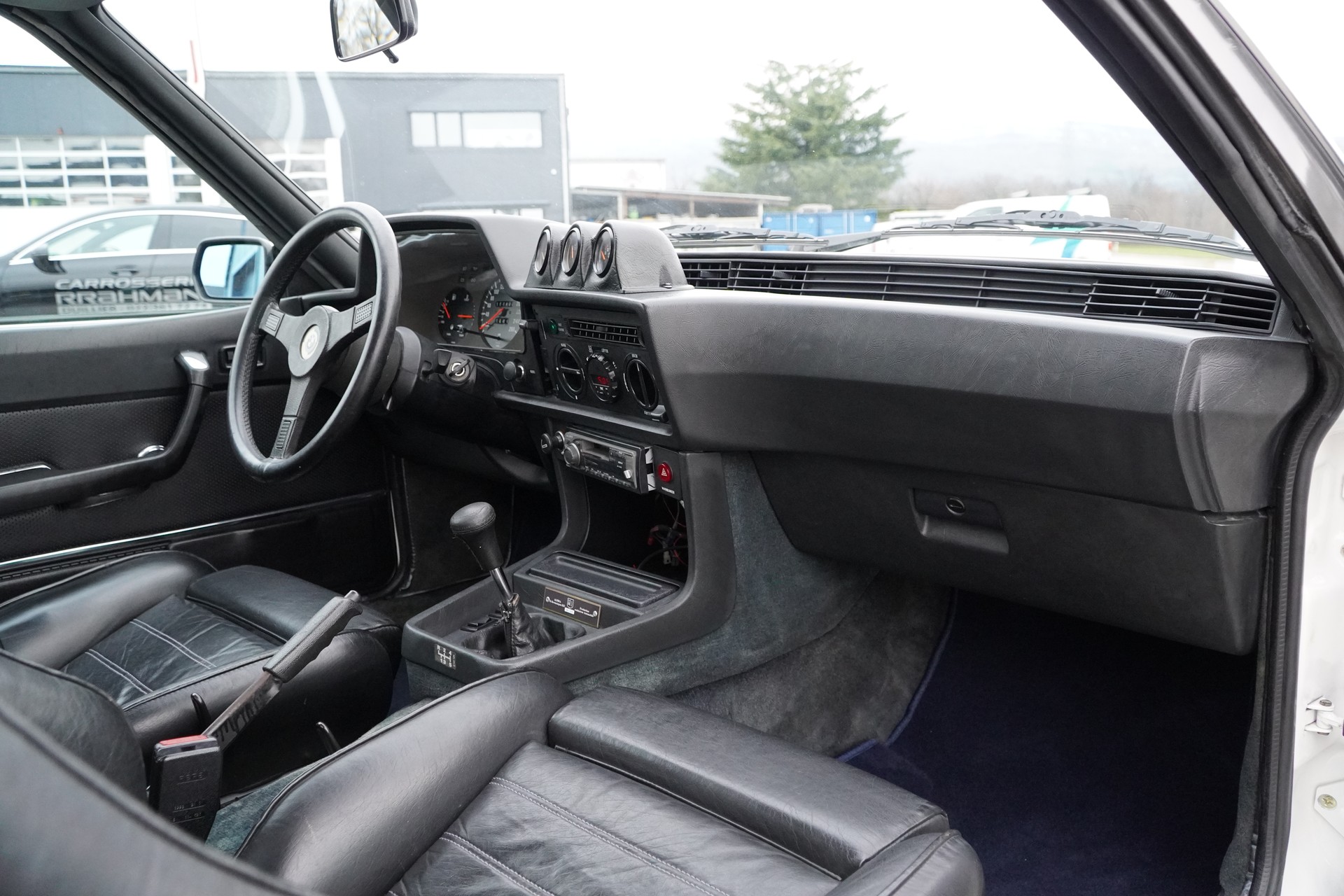 BMW 635 CSI DESIGN ALPINA REPLIKA-image-22