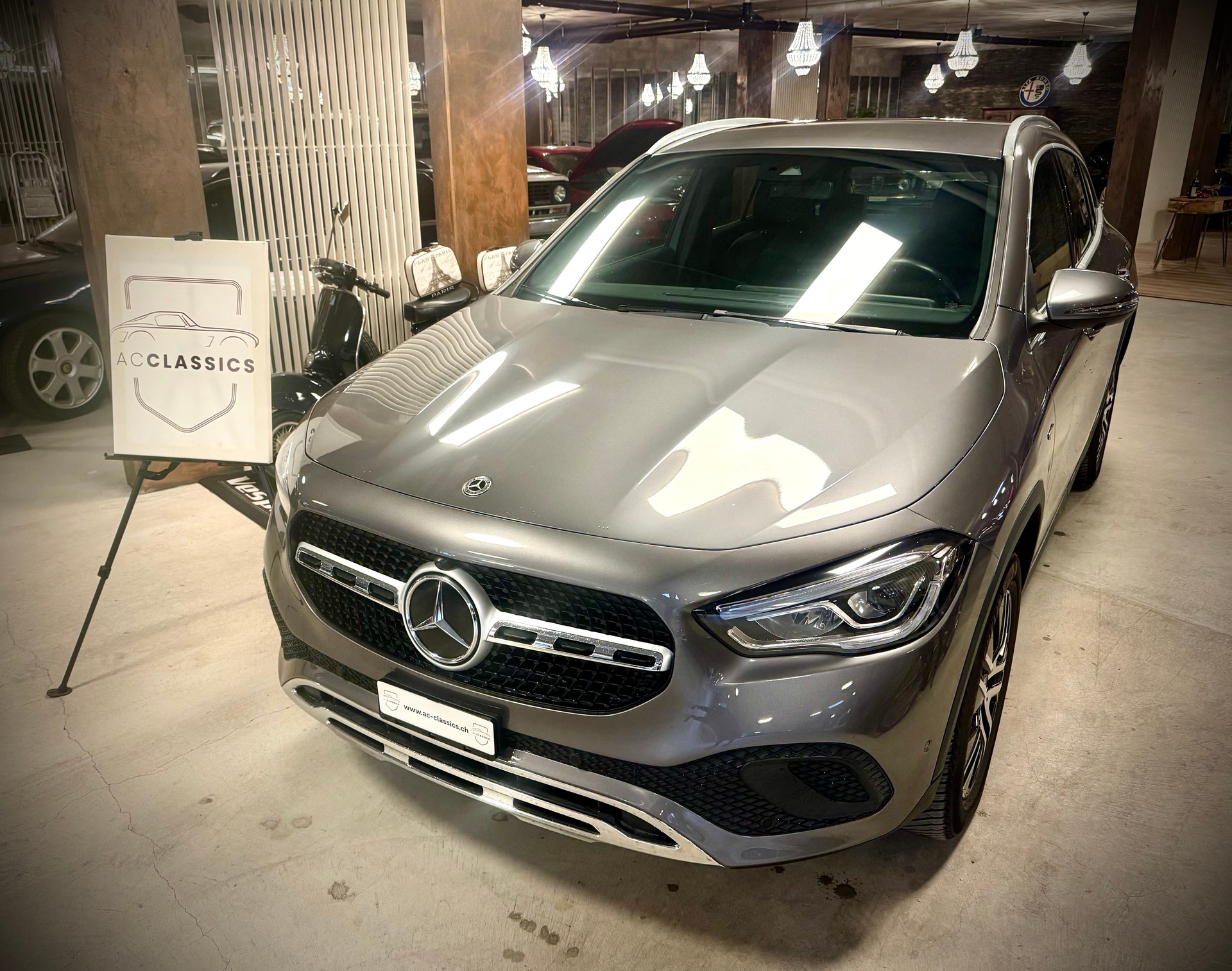 MERCEDES-BENZ GLA 250e Progressive 8G-DCT-image-0