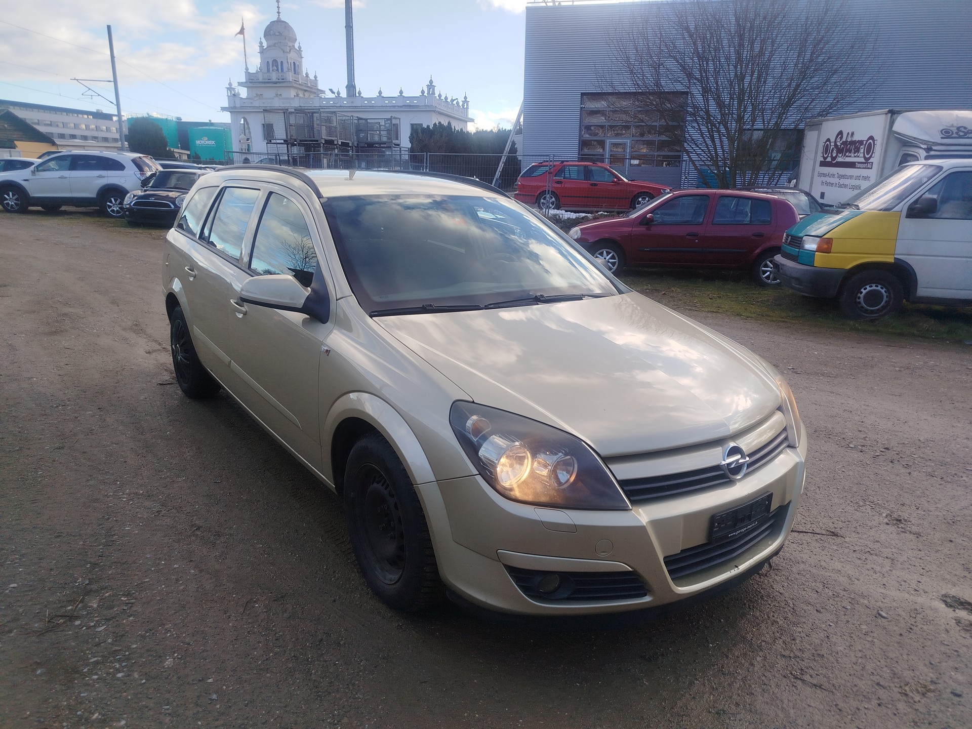 OPEL Astra Caravan 1.6i 16V TP Cosmo-image-1