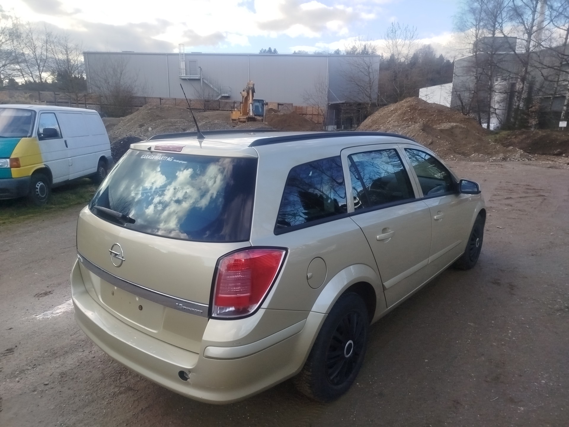 OPEL Astra Caravan 1.6i 16V TP Cosmo-image-3