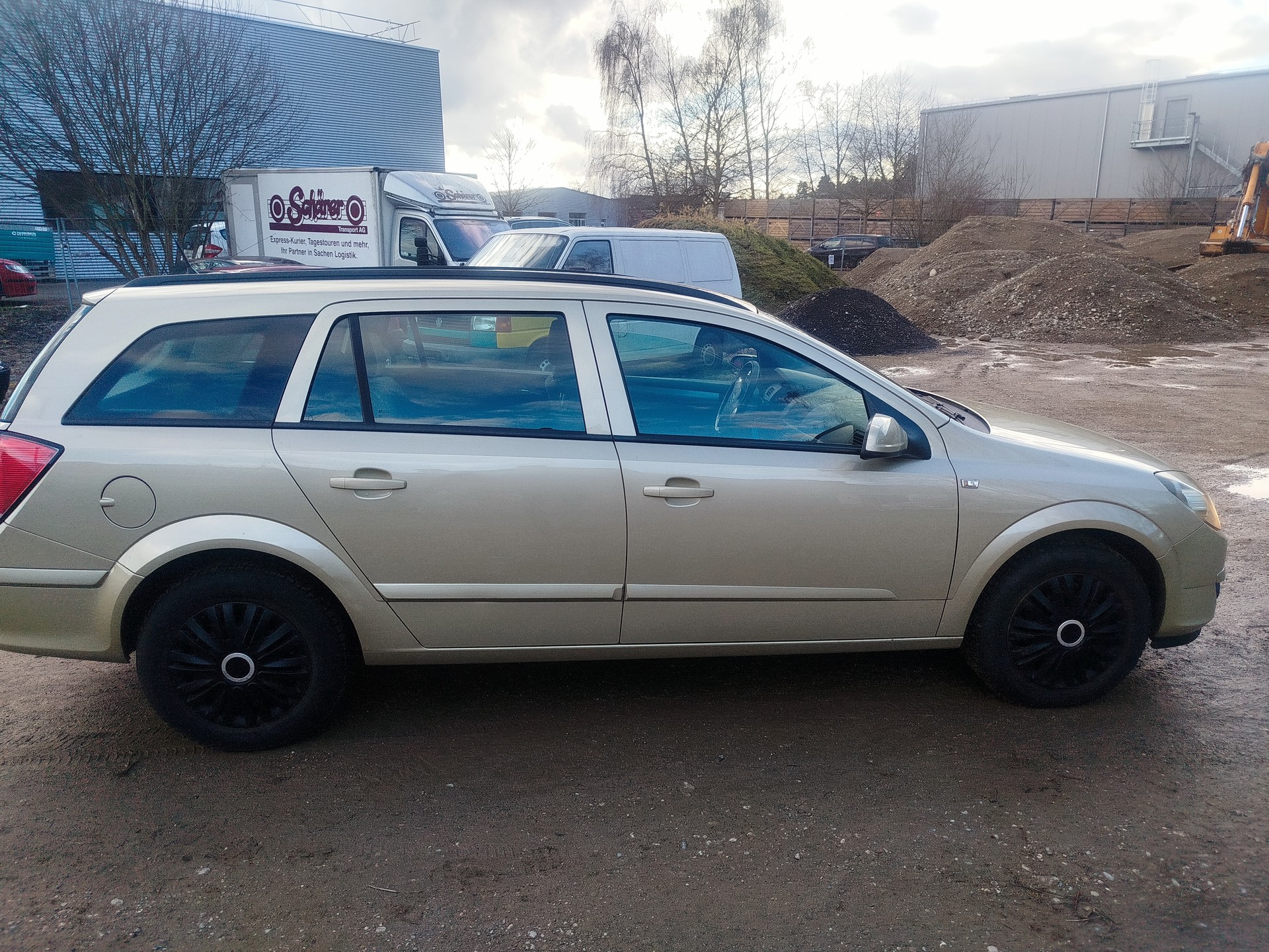 OPEL Astra Caravan 1.6i 16V TP Cosmo-image-2