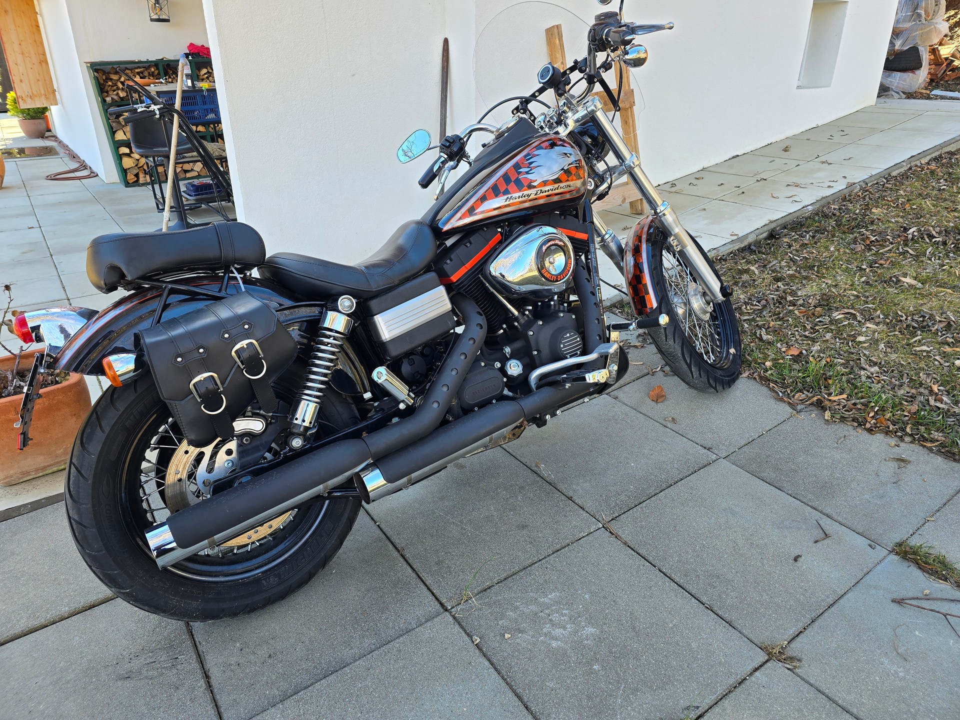 HARLEY-DAVIDSON FXDBI Dyna Street Bob-image-1