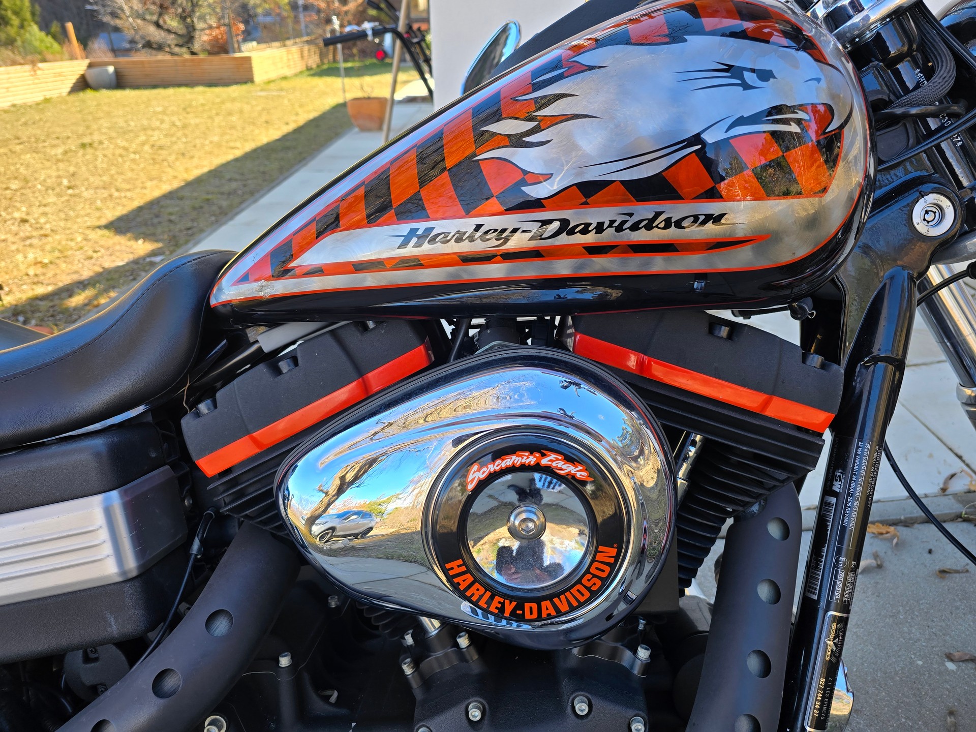 HARLEY-DAVIDSON FXDBI Dyna Street Bob-image-2