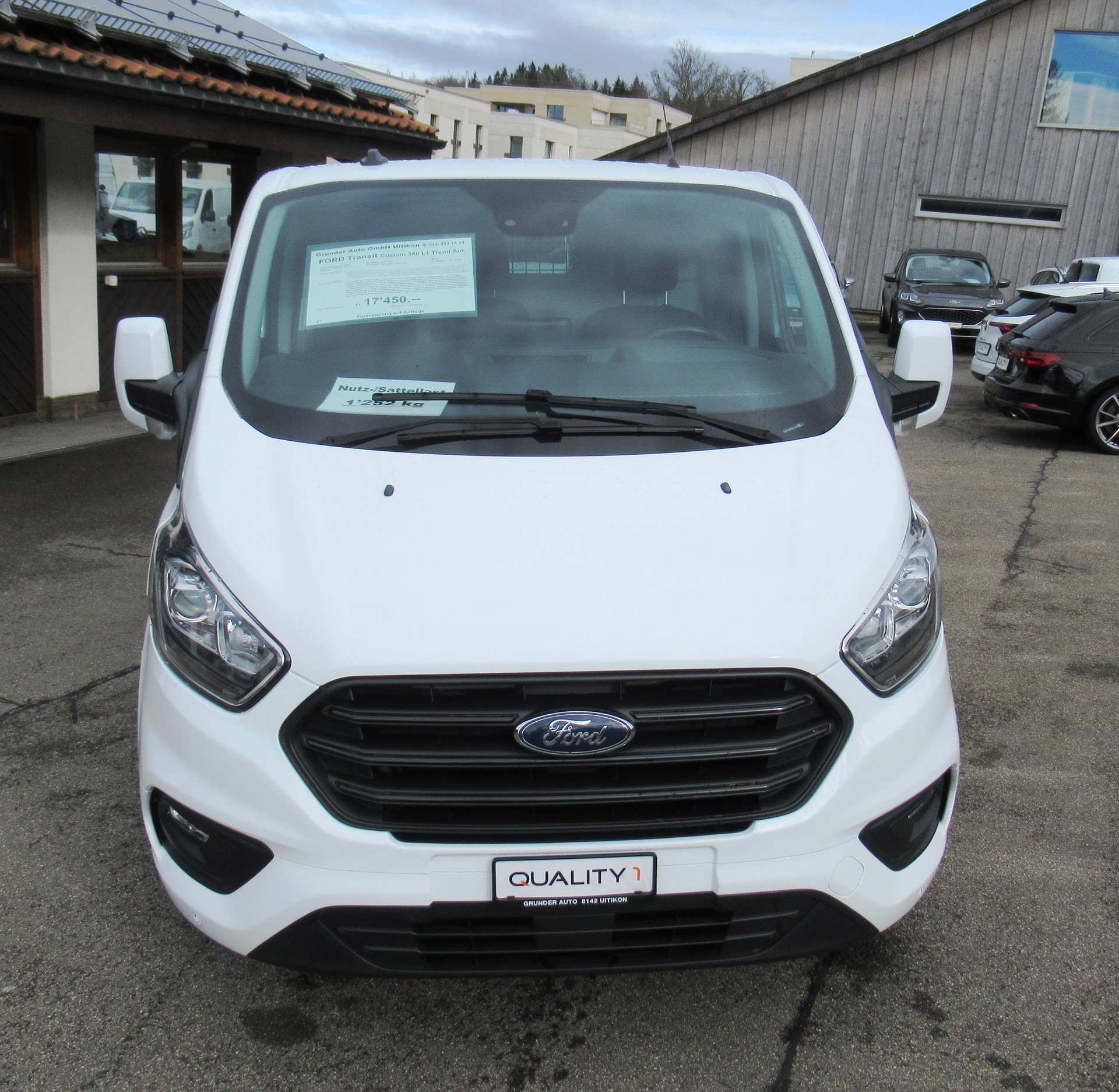 FORD Transit Custom Van 340 L1H1 Trend A-showroom-element-1