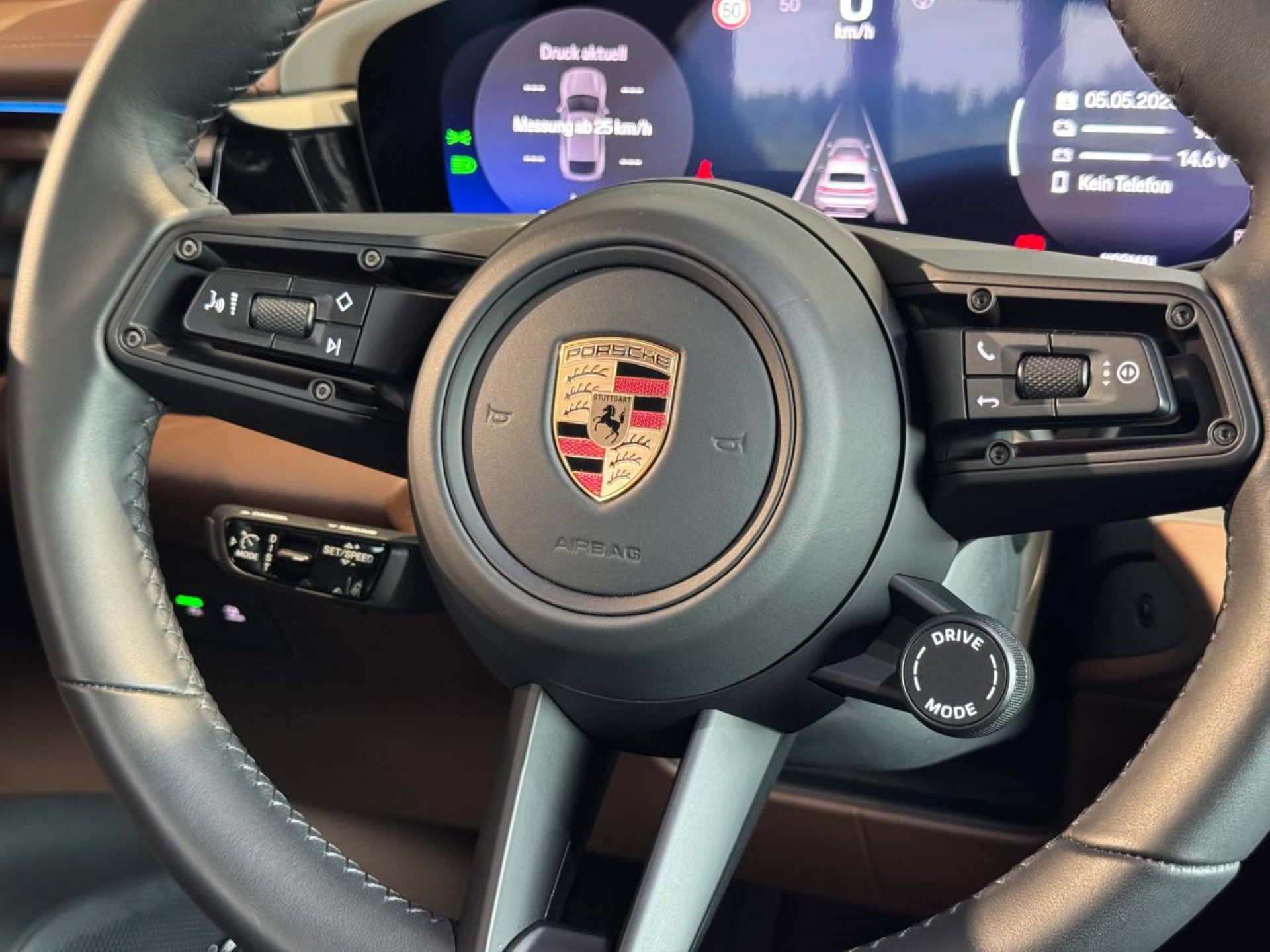 PORSCHE Macan 4S-image-29