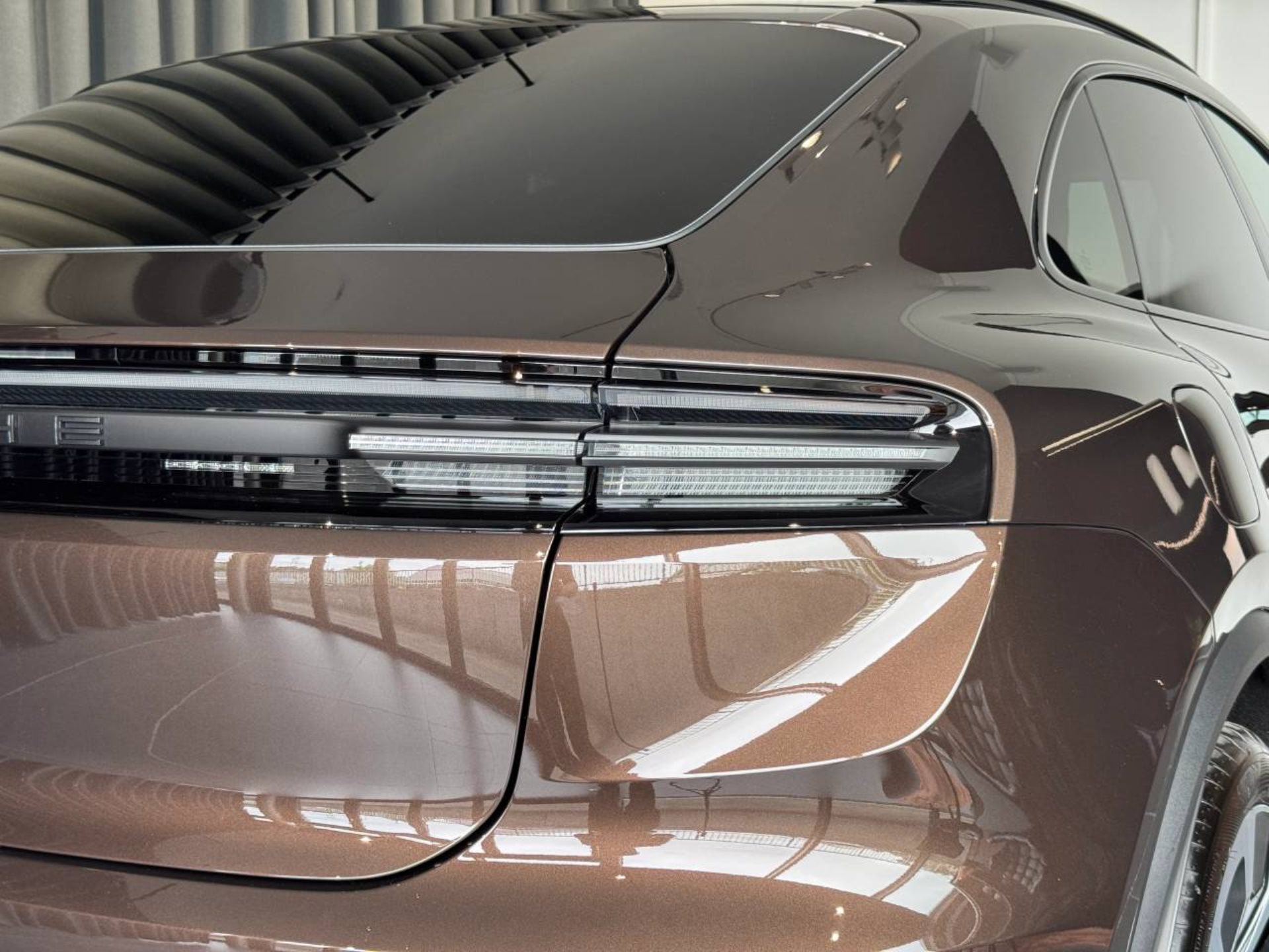 PORSCHE Macan 4S-image-13
