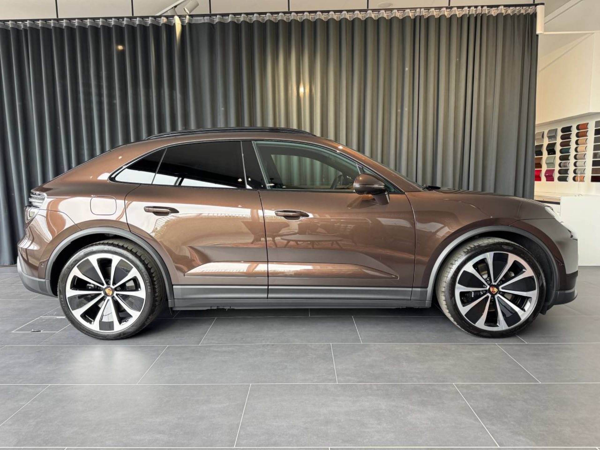 PORSCHE Macan 4S-image-7