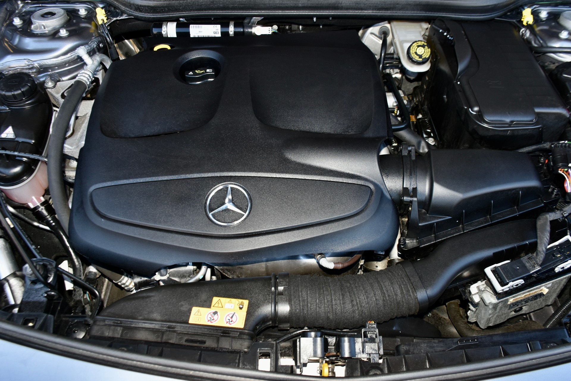 MERCEDES-BENZ A 220 Style 4Matic 7G-DCT-image-10