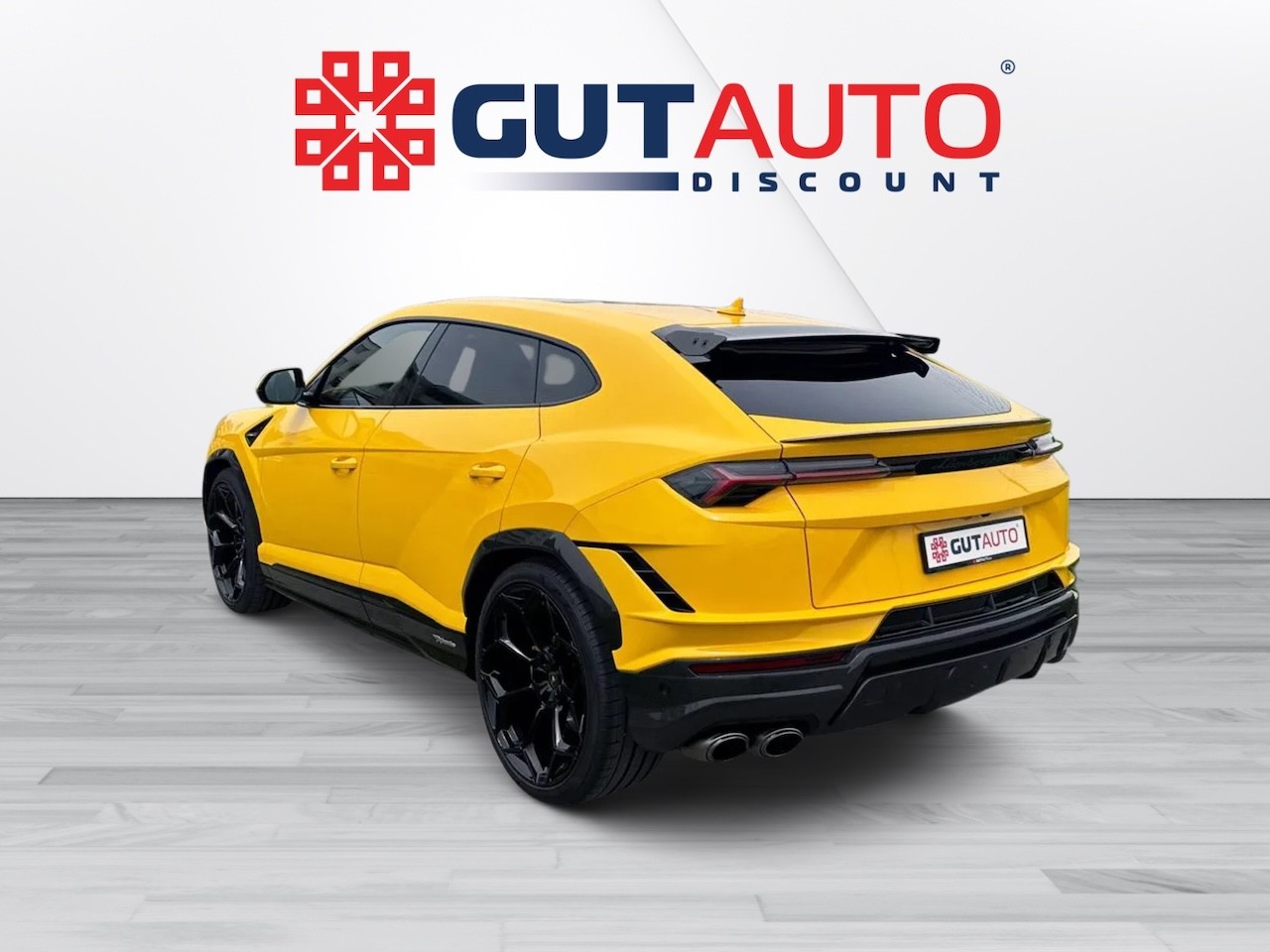 LAMBORGHINI Urus Performante-showroom-element-1