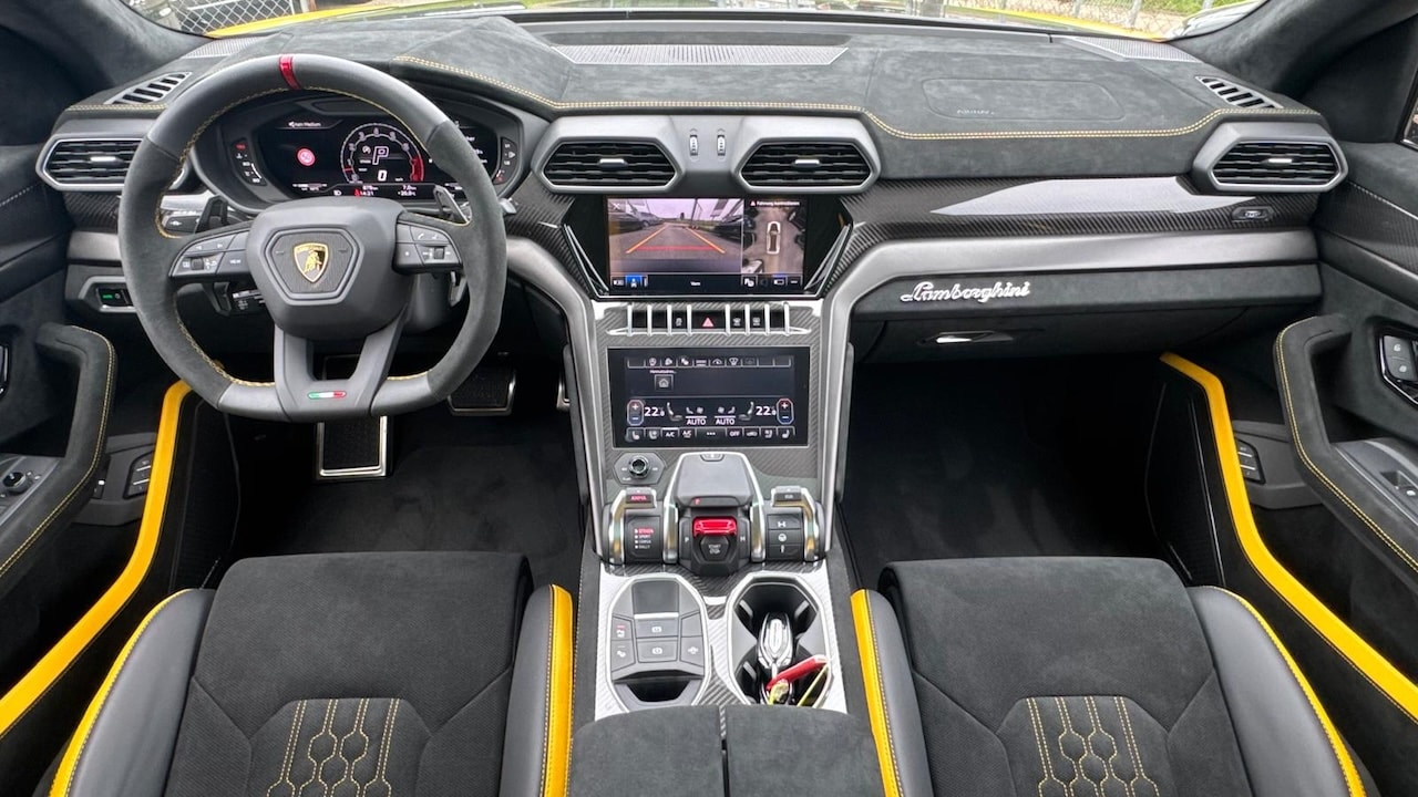 LAMBORGHINI Urus Performante-image-17