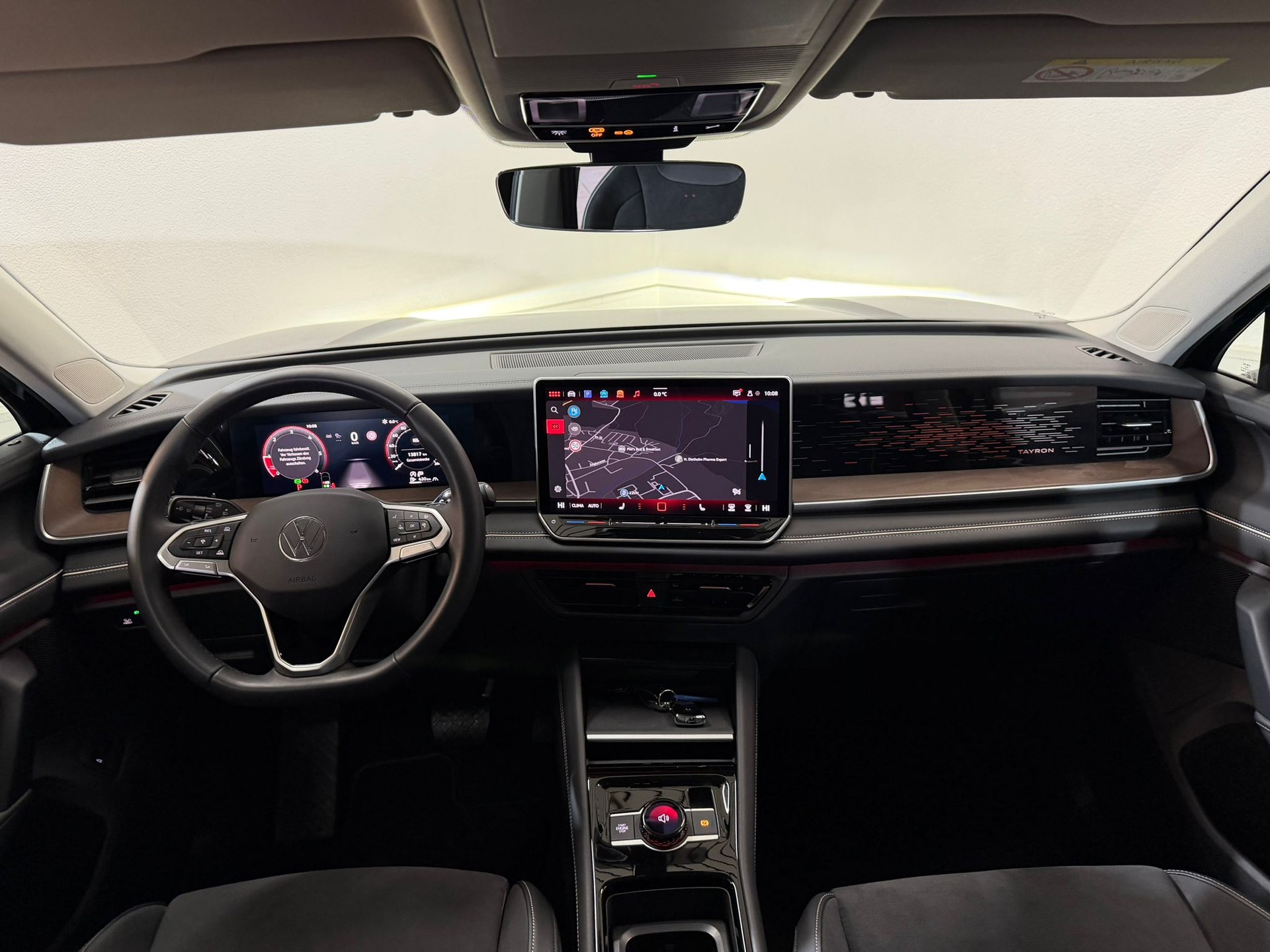 VW Tayron 2.0 TSI Elegance DSG 4Motion-image-8