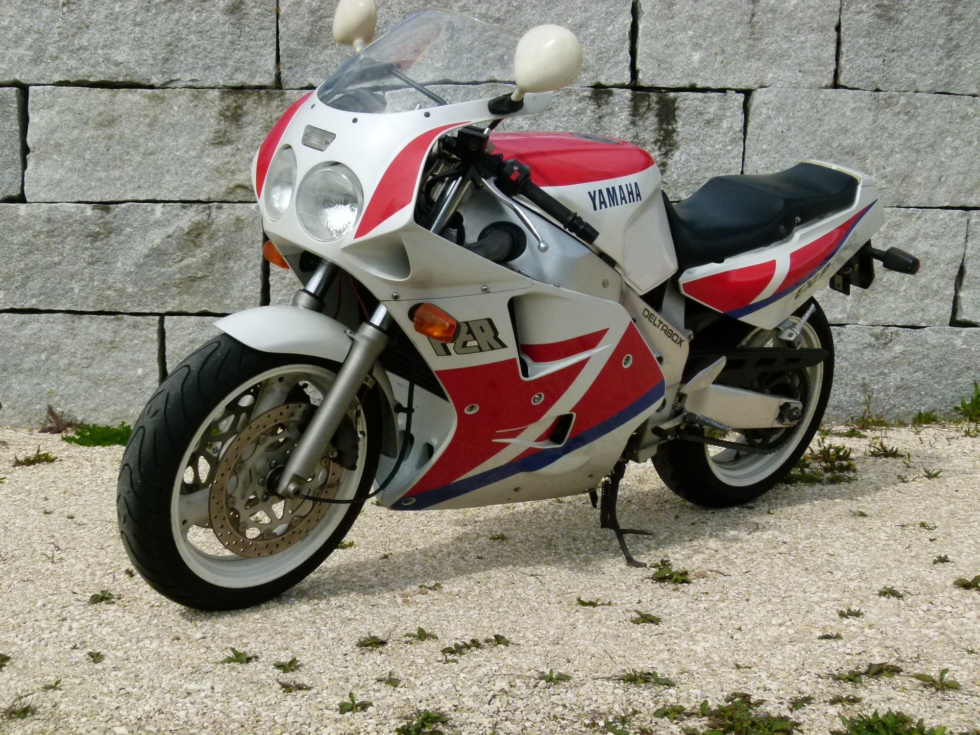 YAMAHA Genesis Exup-image-1