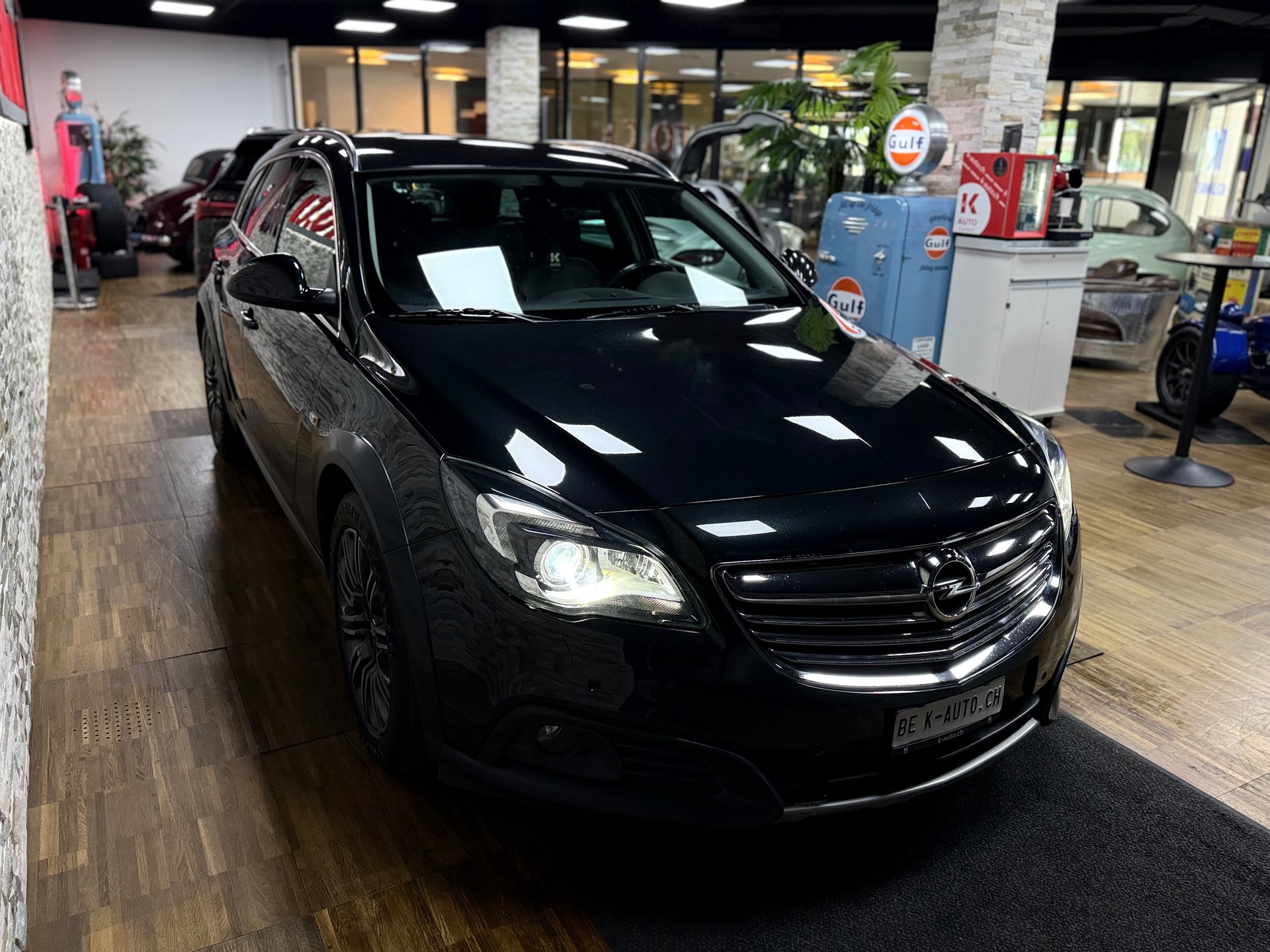 OPEL Insignia Country Tourer 2.0 CDTI 4WD Automatic-image-6