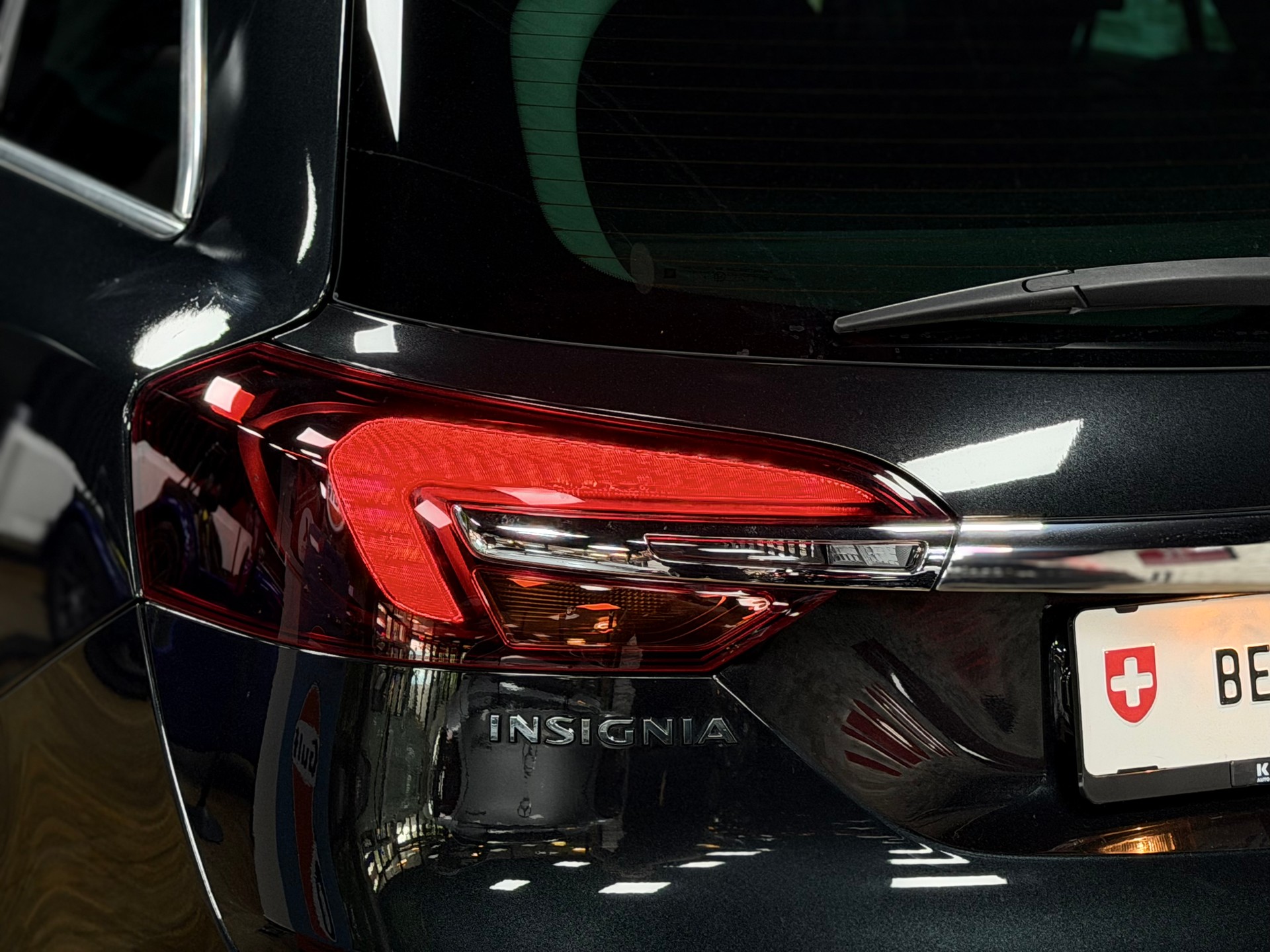 OPEL Insignia Country Tourer 2.0 CDTI 4WD Automatic-image-8