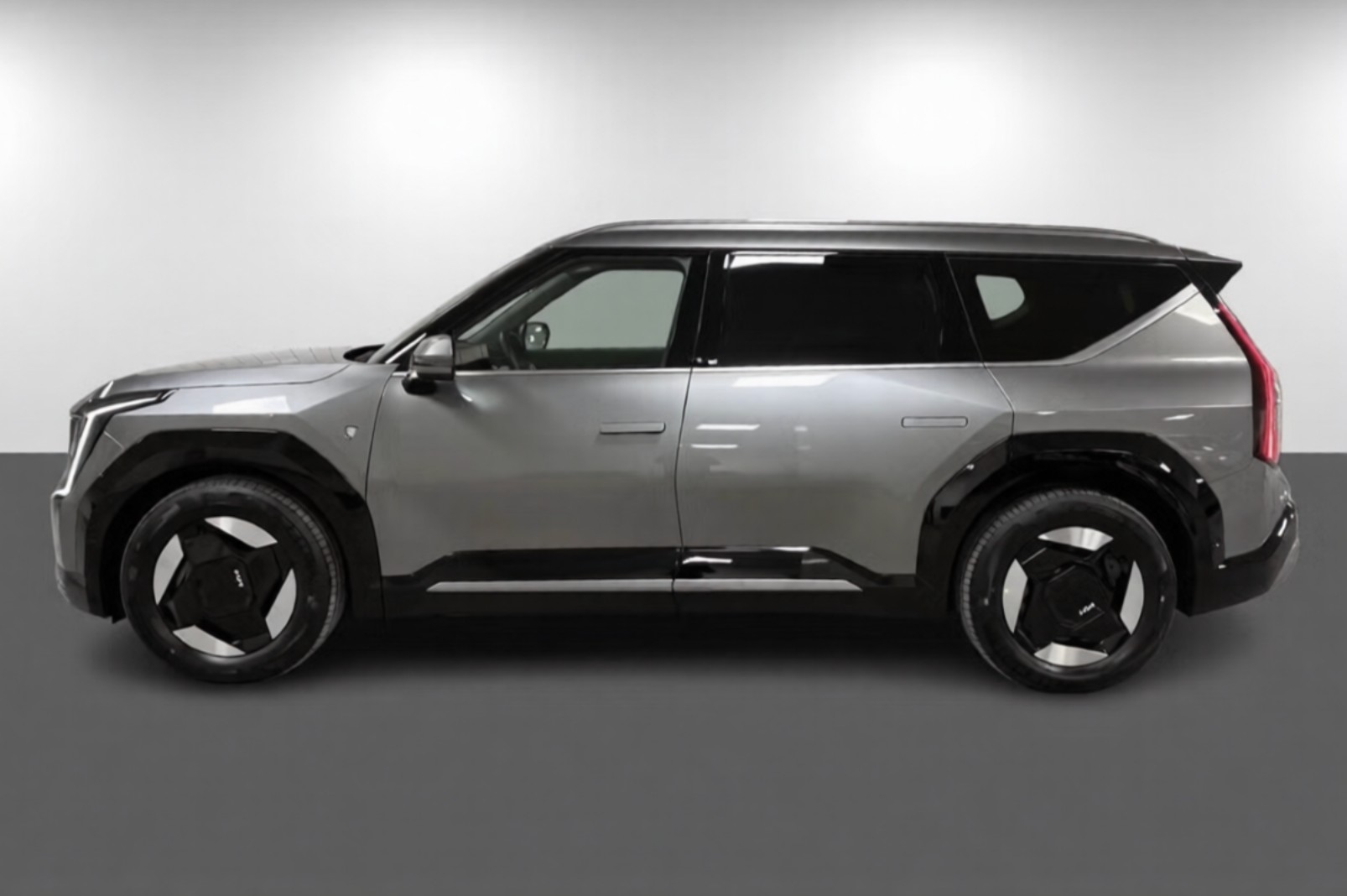 KIA EV9 99,8 kWh-image-1