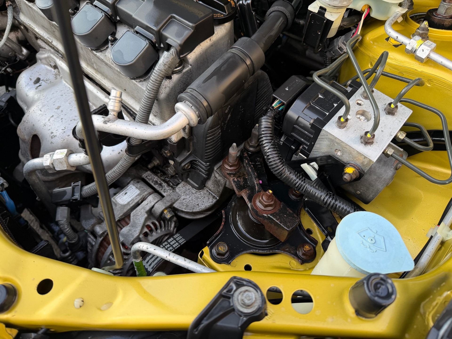 HONDA Civic 1.6i ES-image-28