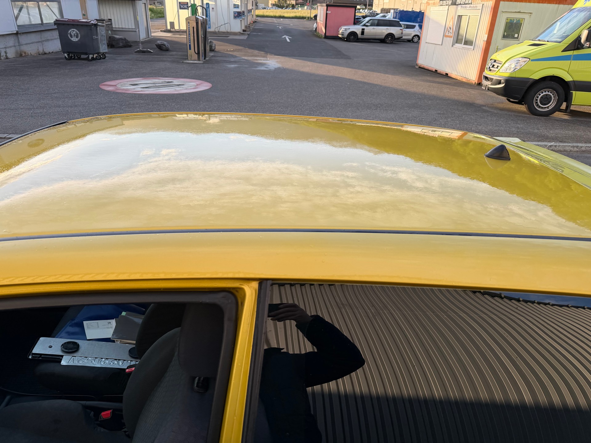 HONDA Civic 1.6i ES-image-24