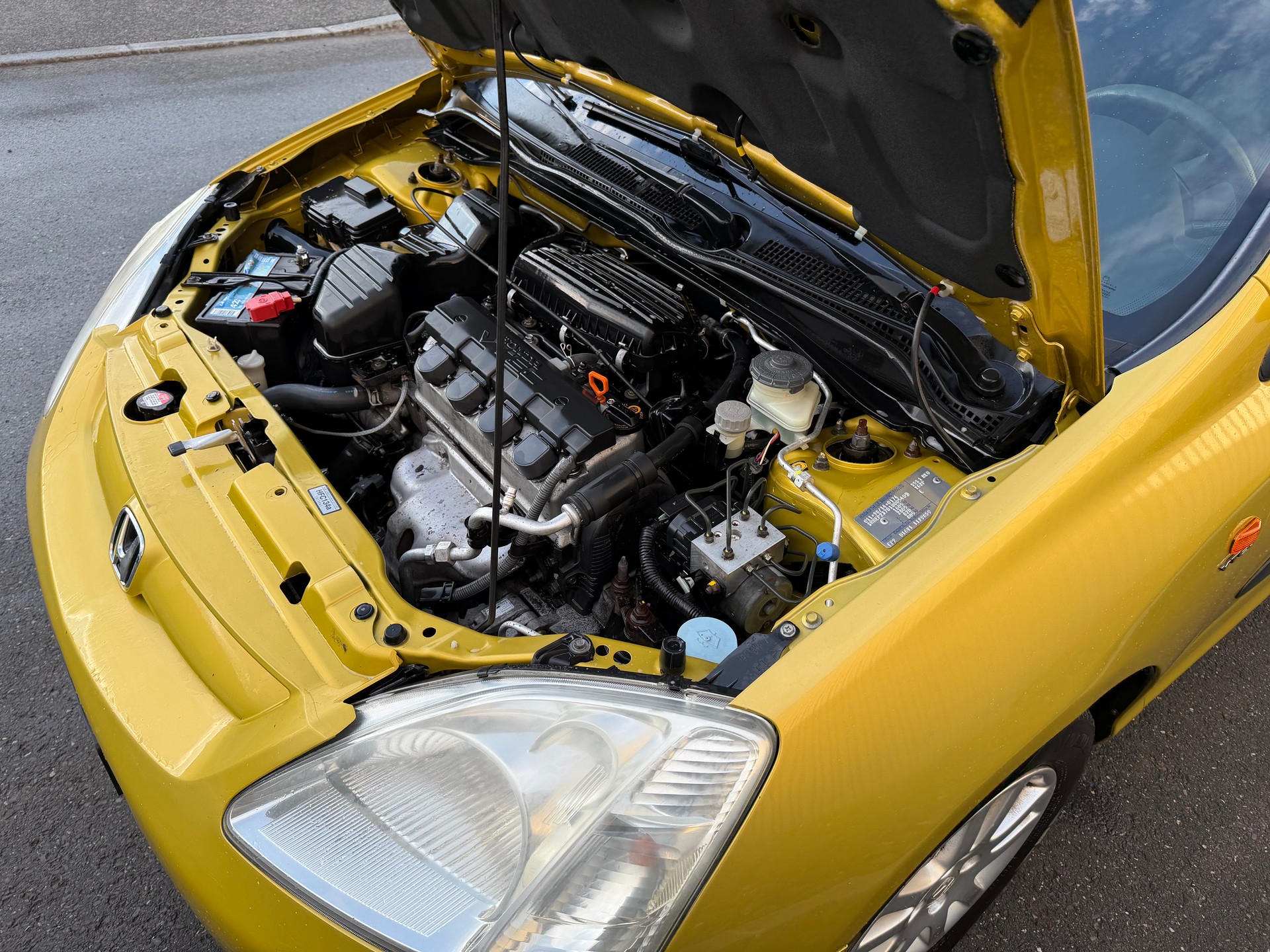 HONDA Civic 1.6i ES-image-27
