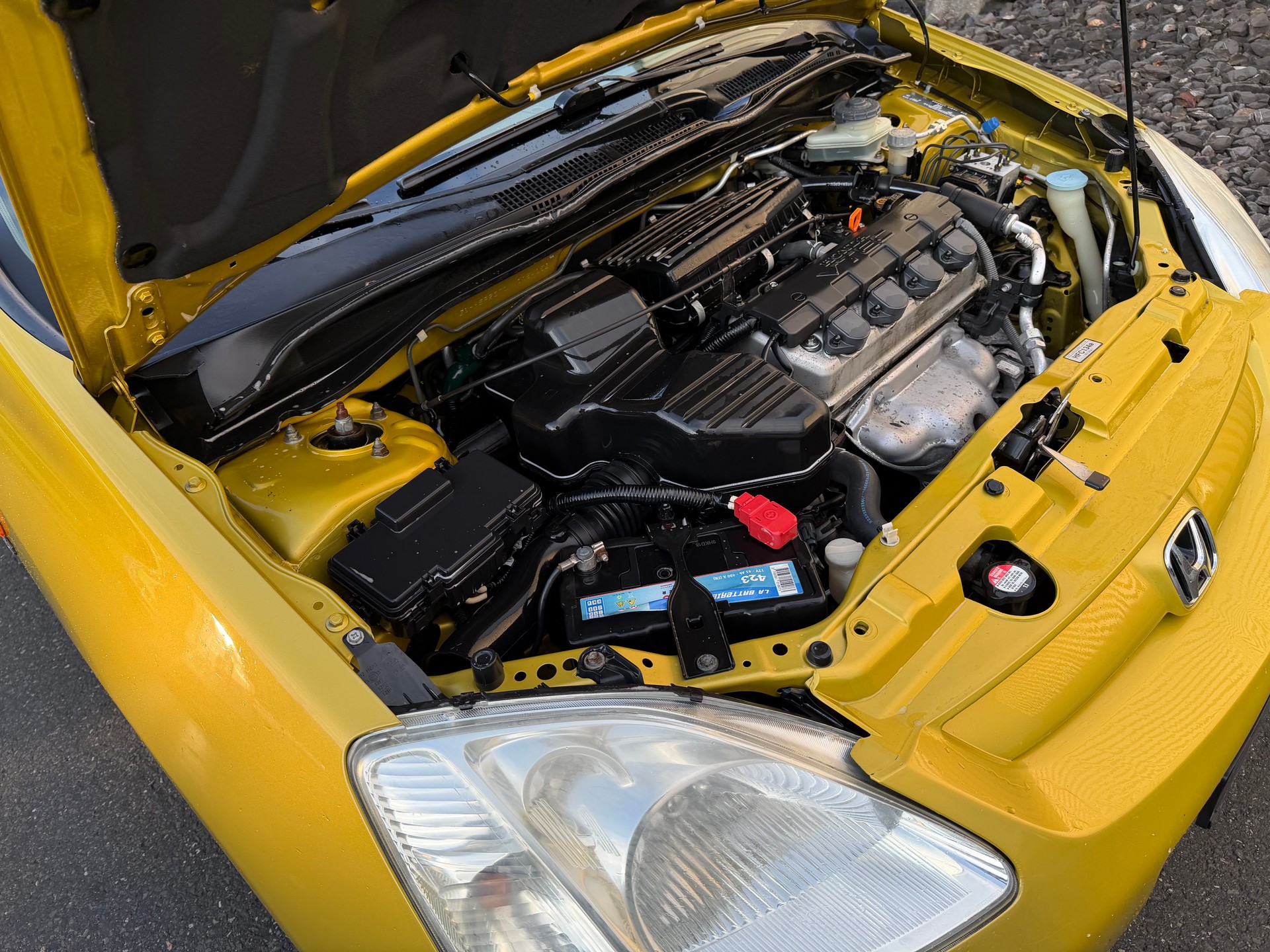 HONDA Civic 1.6i ES-image-26