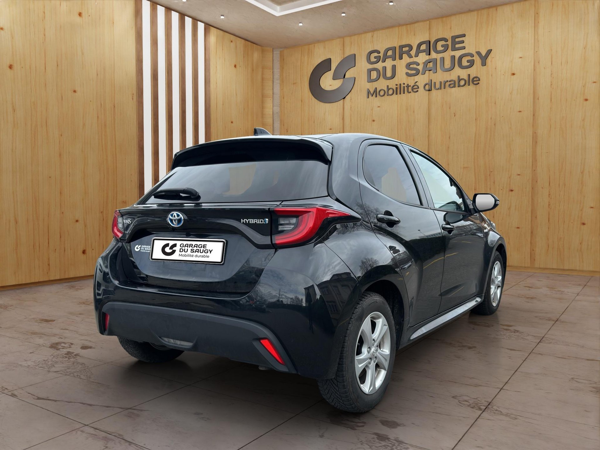 TOYOTA Yaris 1.5 VVT-i HSD Trend-image-5