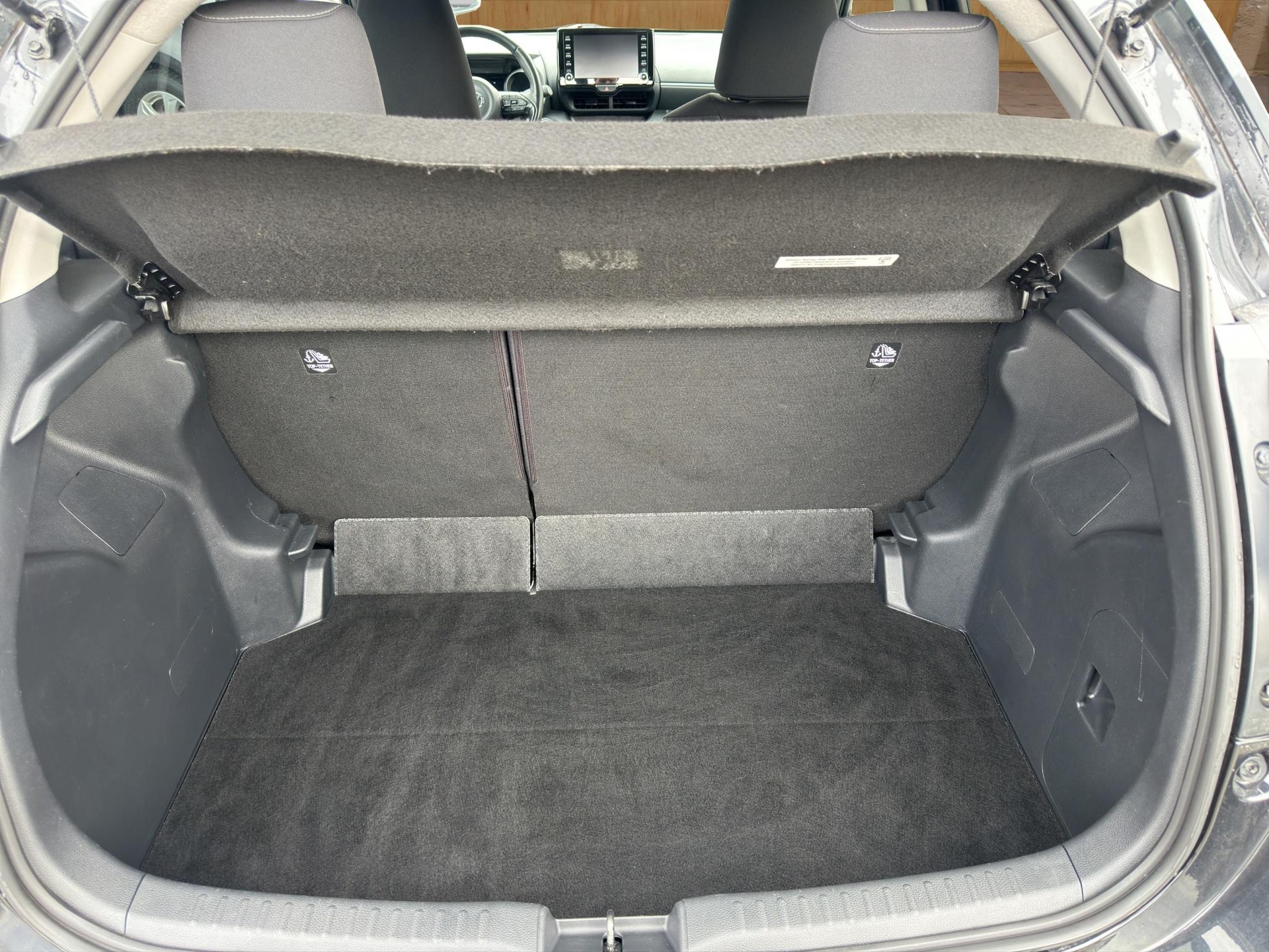 TOYOTA Yaris 1.5 VVT-i HSD Trend-image-12