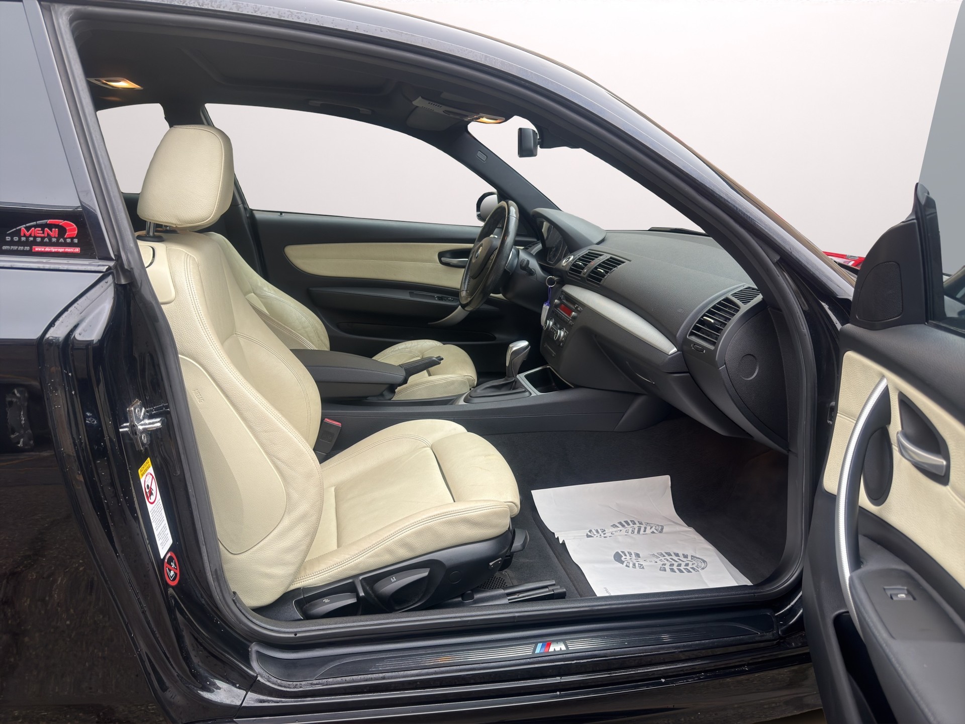 BMW 135i Coupé Steptronic-image-12