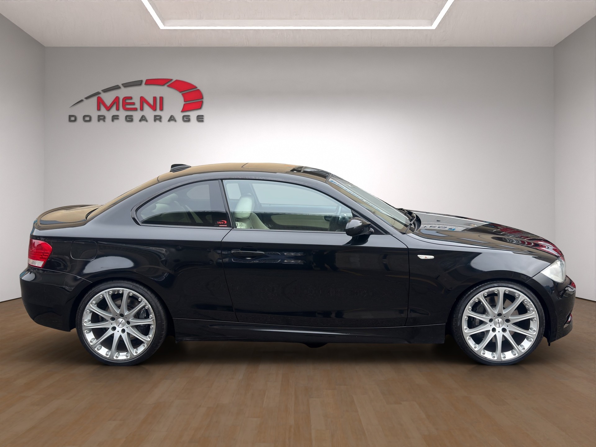BMW 135i Coupé Steptronic-image-6