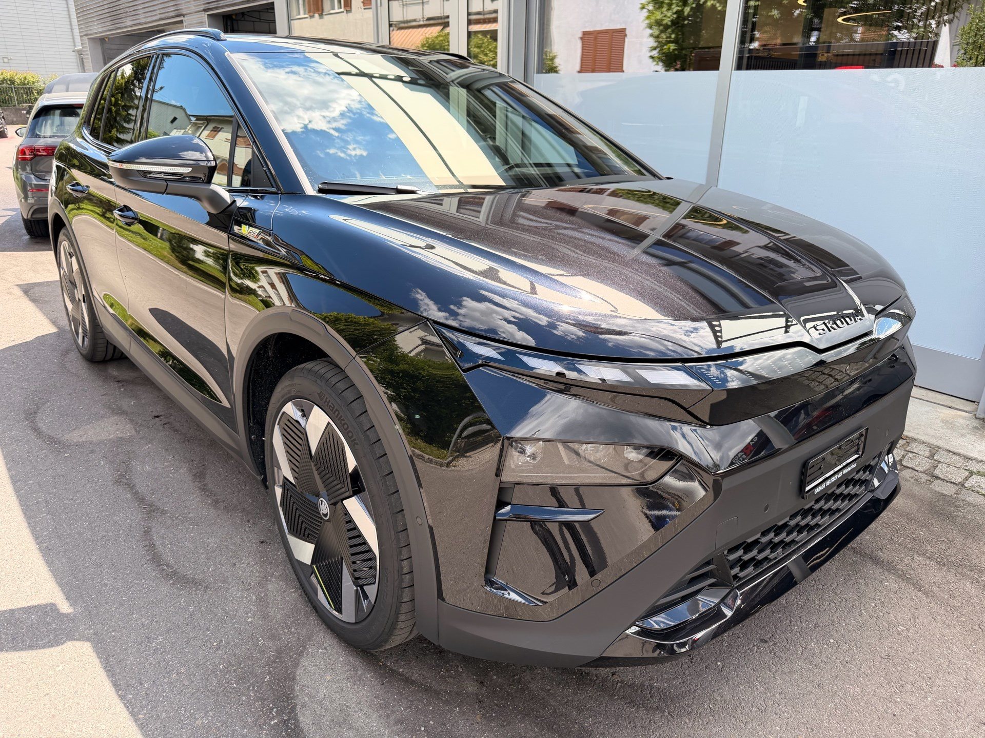 SKODA Elroq RS LOUNGE 4X4 *** ANHÄNGEKUPPLUNG - WÄRMEPUMPE & MAXX AUSSTATTUNGSPAKET ***-image-2
