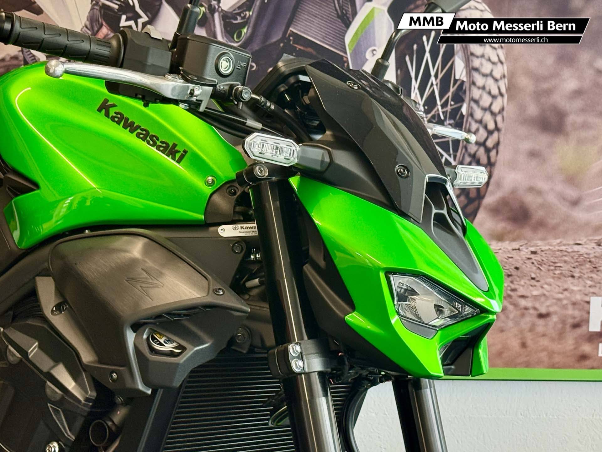 KAWASAKI Z 900 (35kW)-image-10